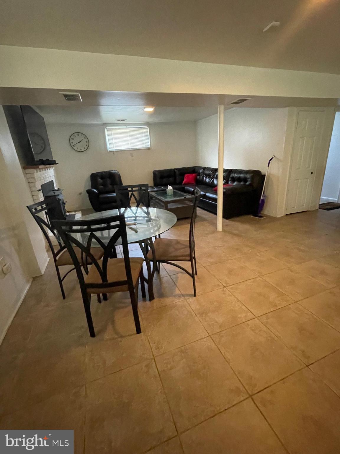 SUBURBAN ESTATES - Residential