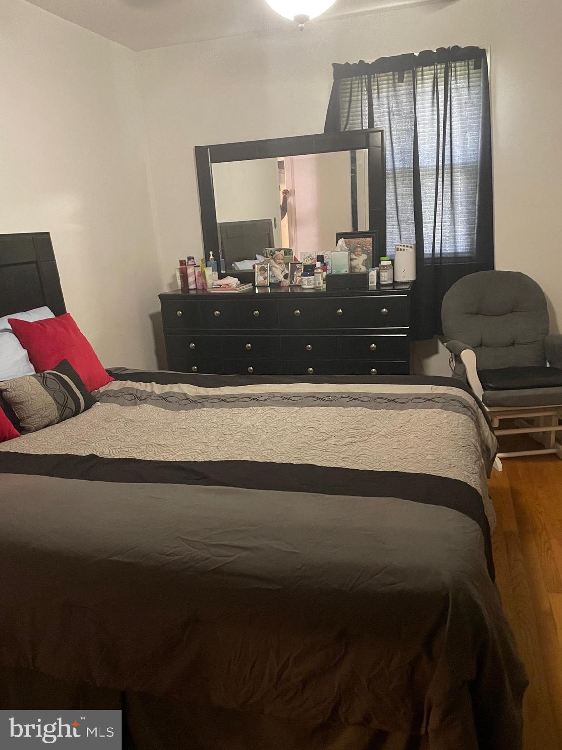 SUBURBAN ESTATES - Residential