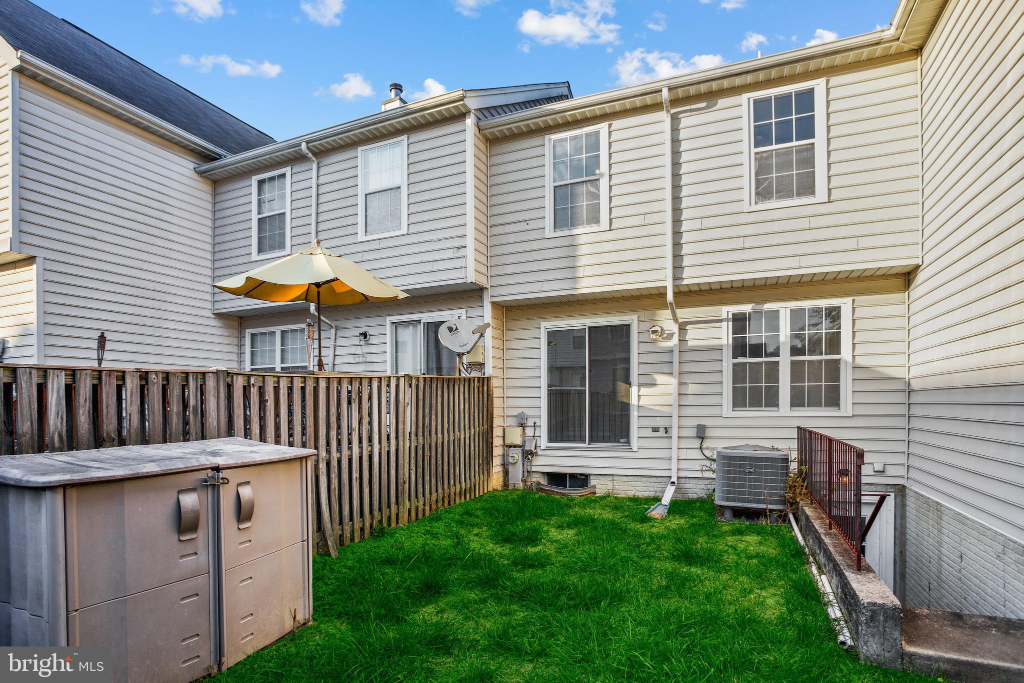 MARLBORO MEADOWS - Residential