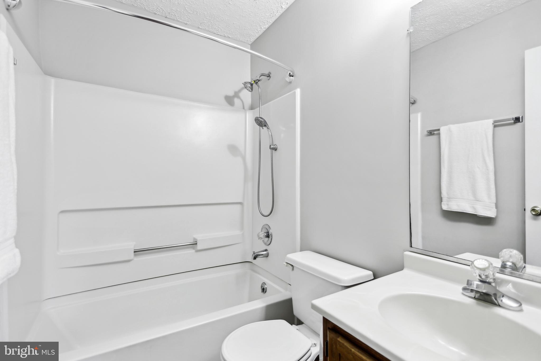 MARLBORO MEADOWS - Residential