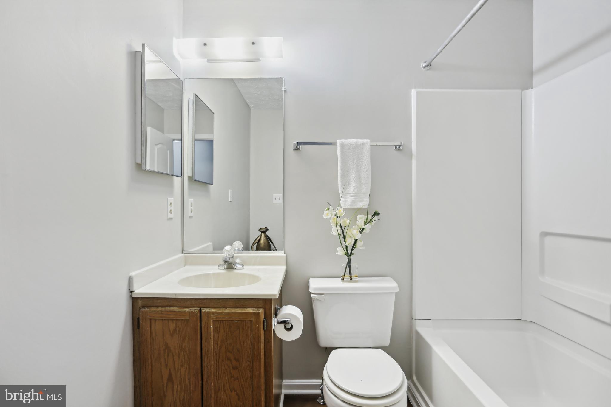 MARLBORO MEADOWS - Residential