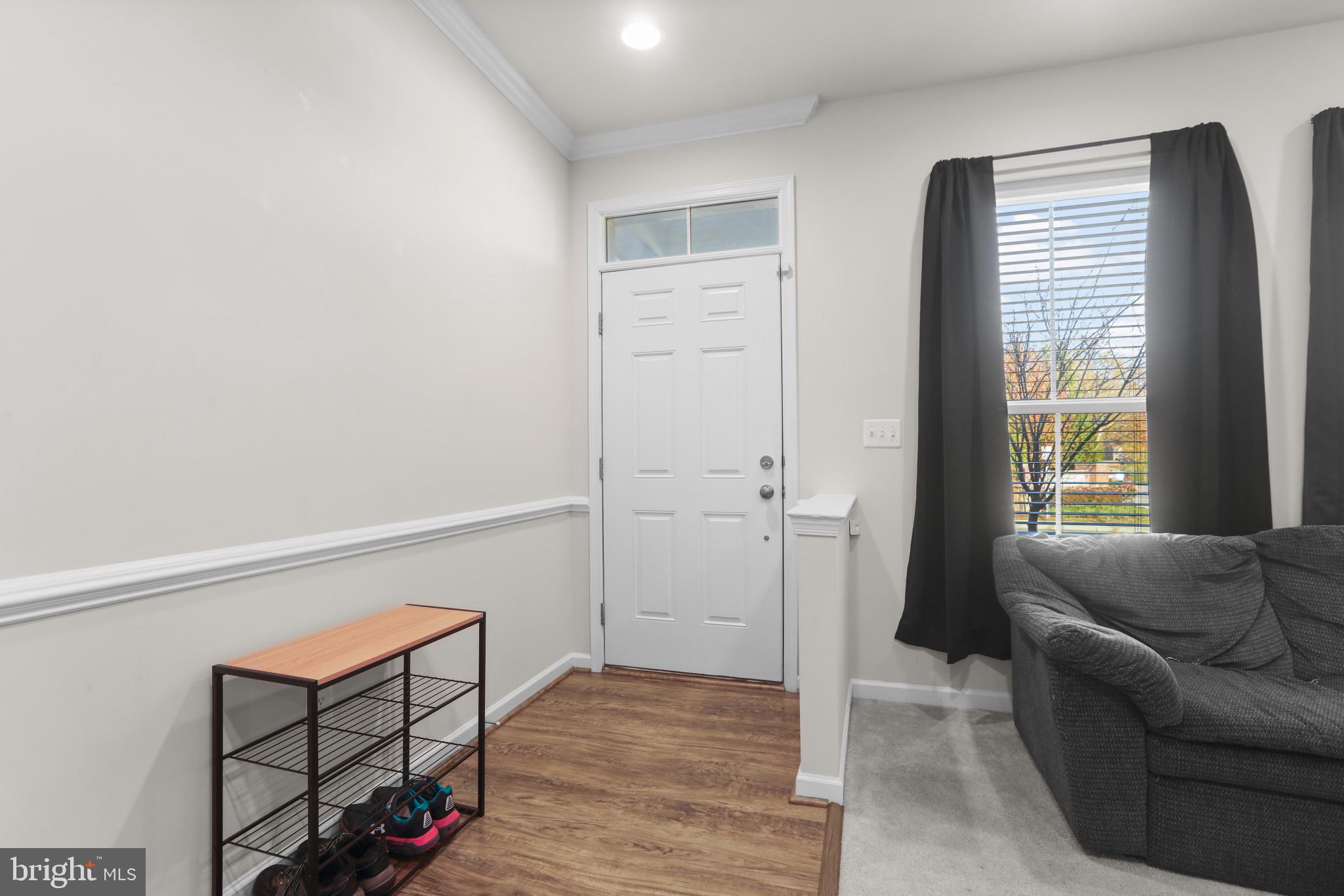 OAKVIEW VILLAGE - Residential