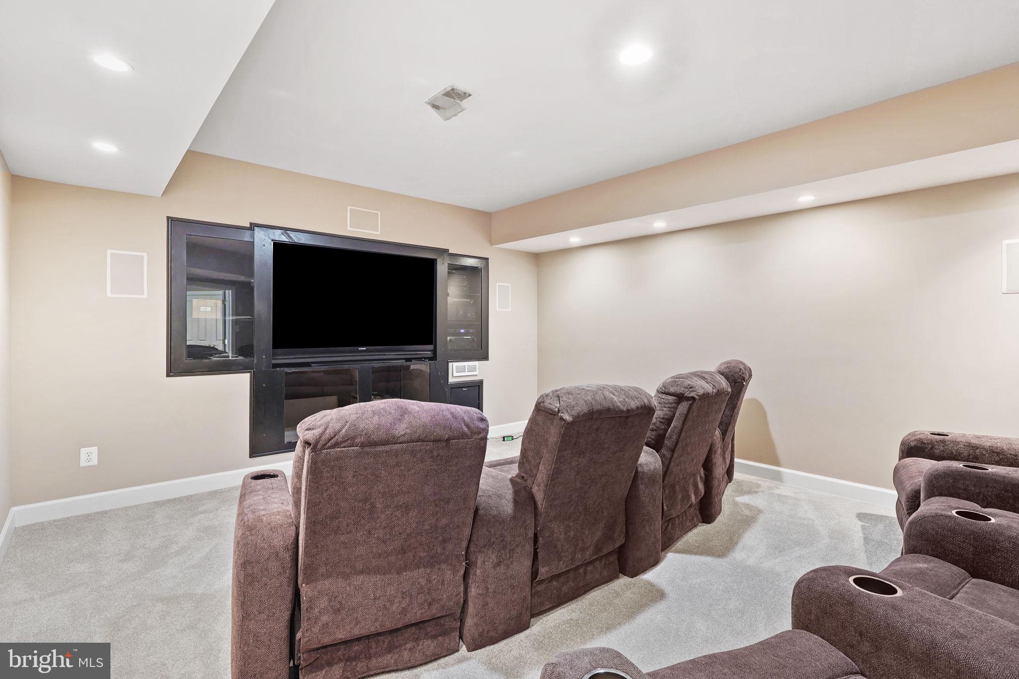 CARRINGTON - Residential