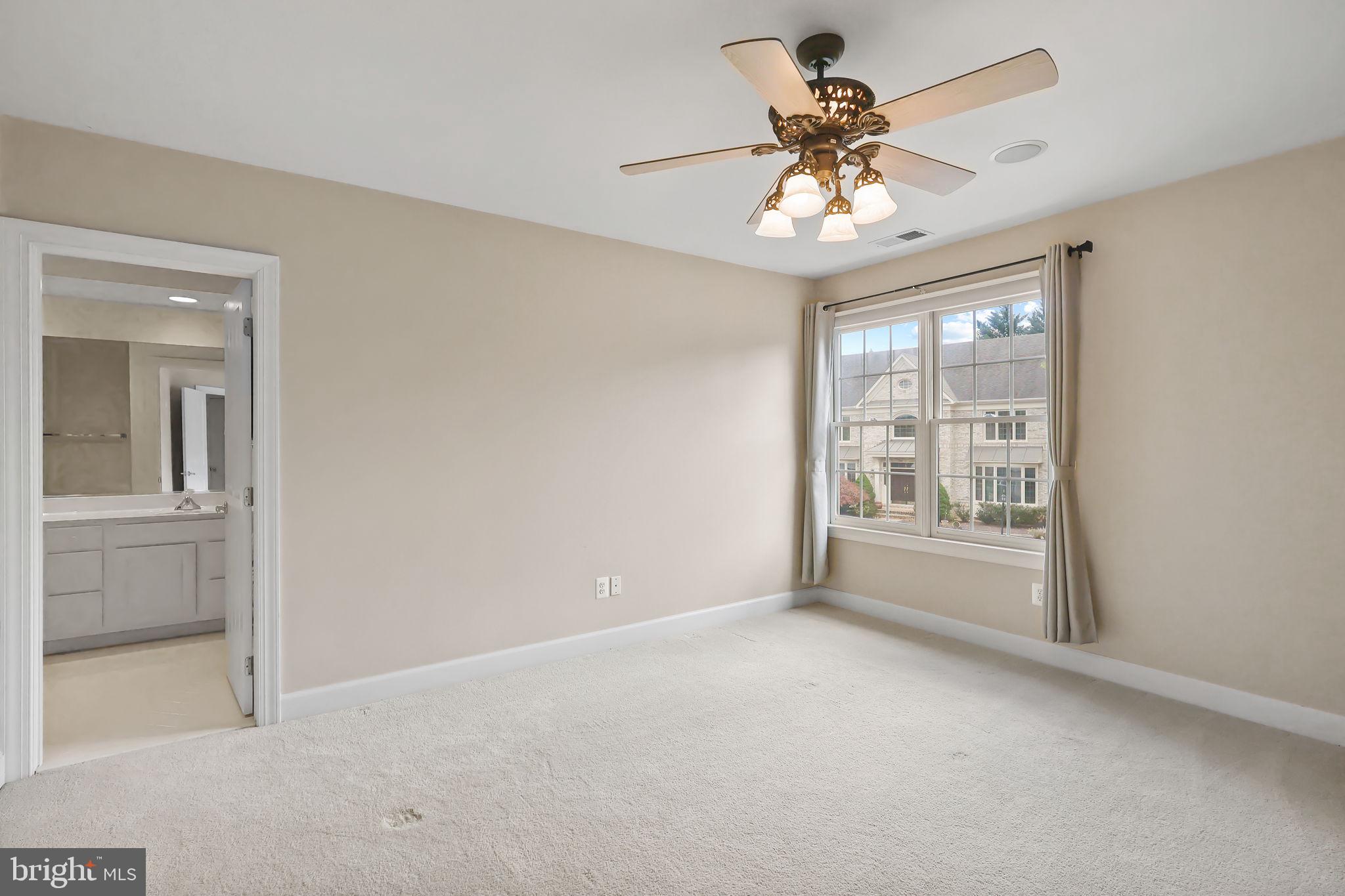 CARRINGTON - Residential