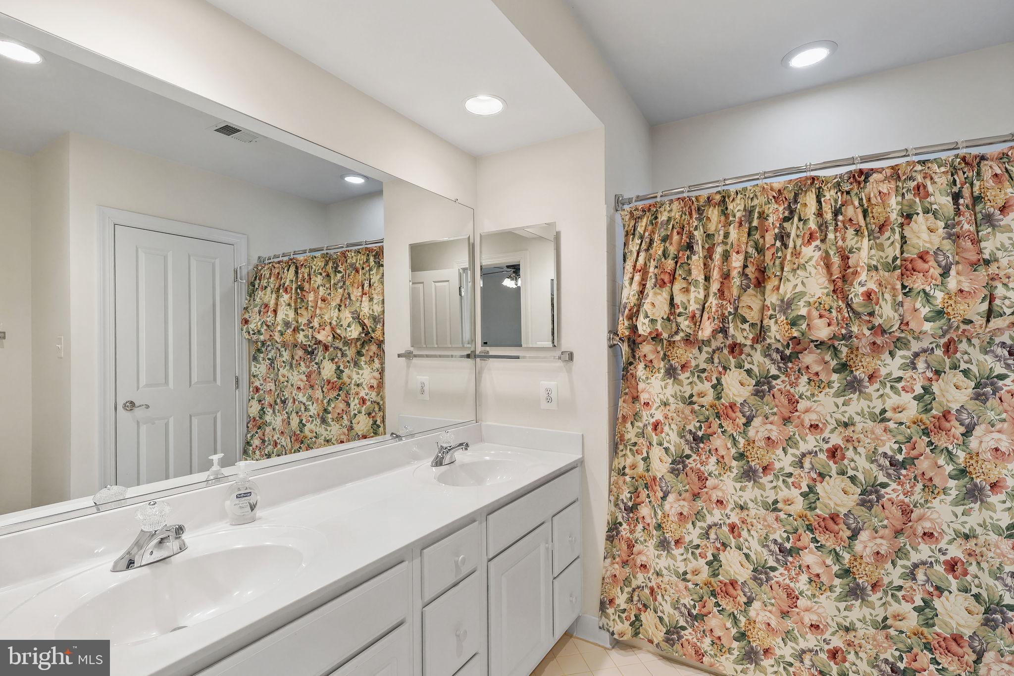 CARRINGTON - Residential