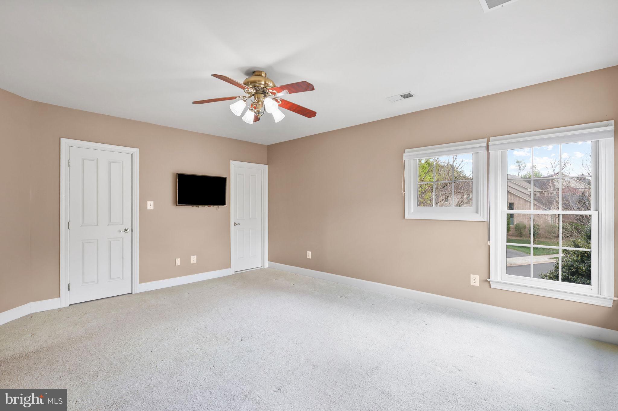 CARRINGTON - Residential