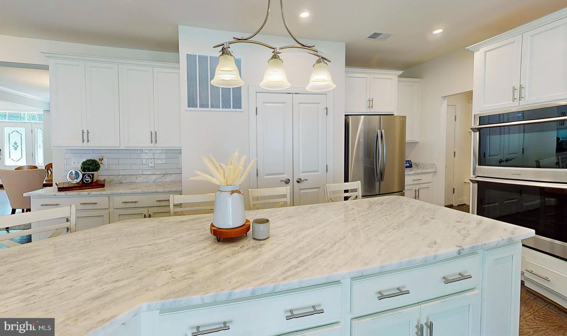 HIGHLAND WOODS - Residential