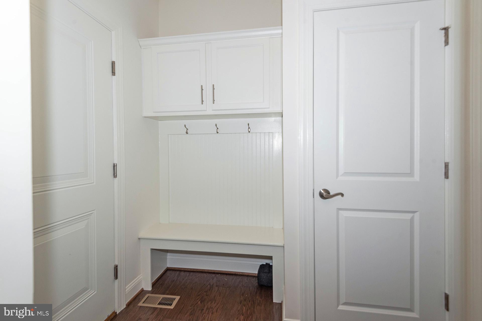 HIGHLAND WOODS - Residential