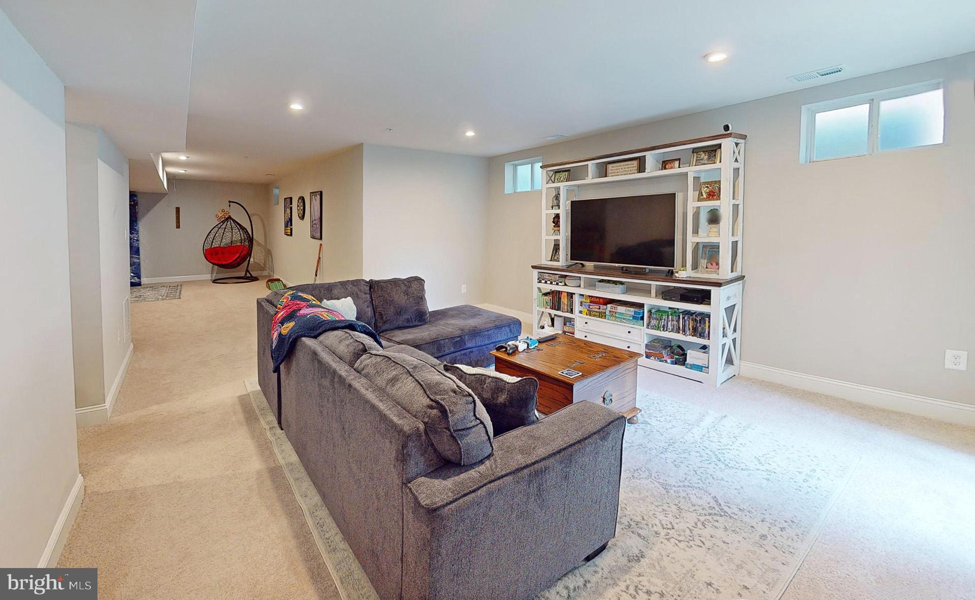 HIGHLAND WOODS - Residential