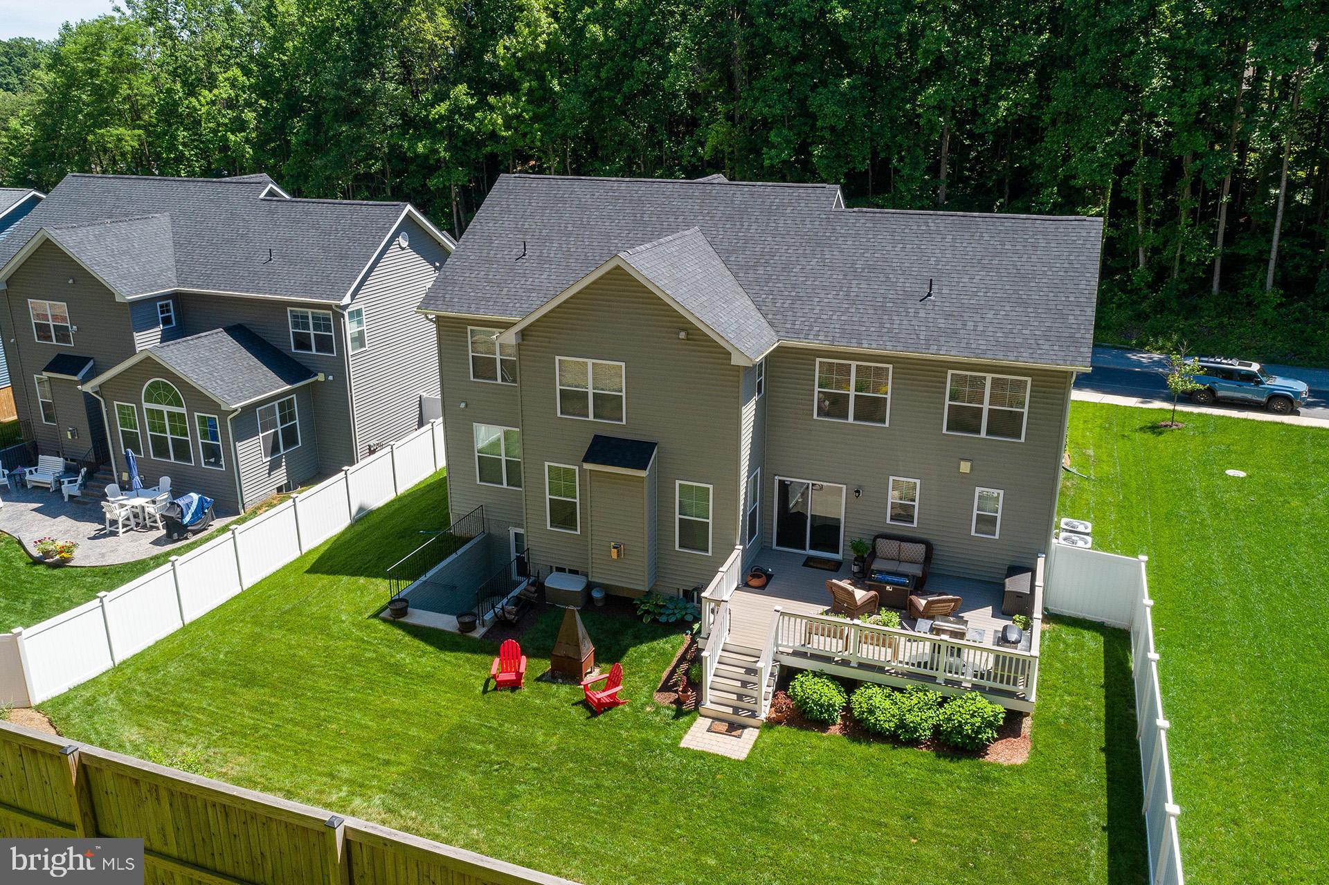 HIGHLAND WOODS - Residential