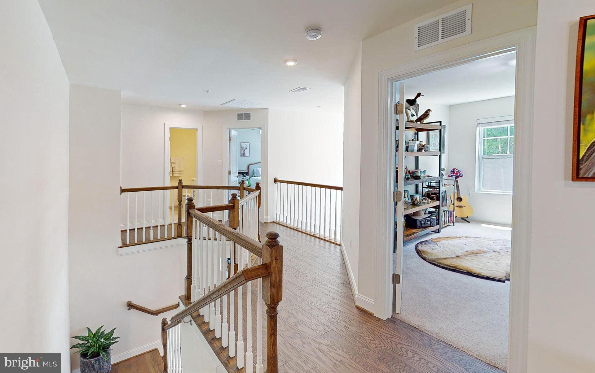 HIGHLAND WOODS - Residential