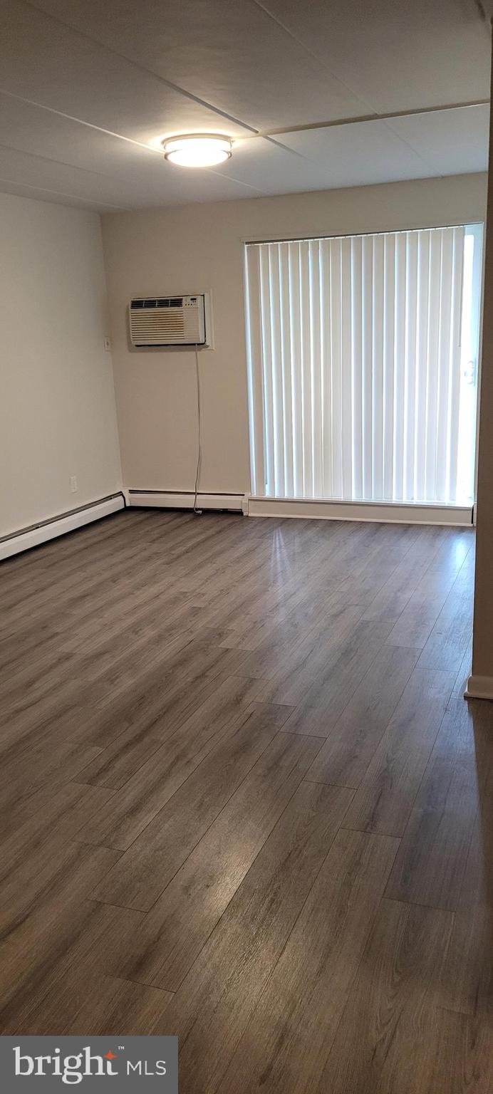 MEADOW WOOD - Residential