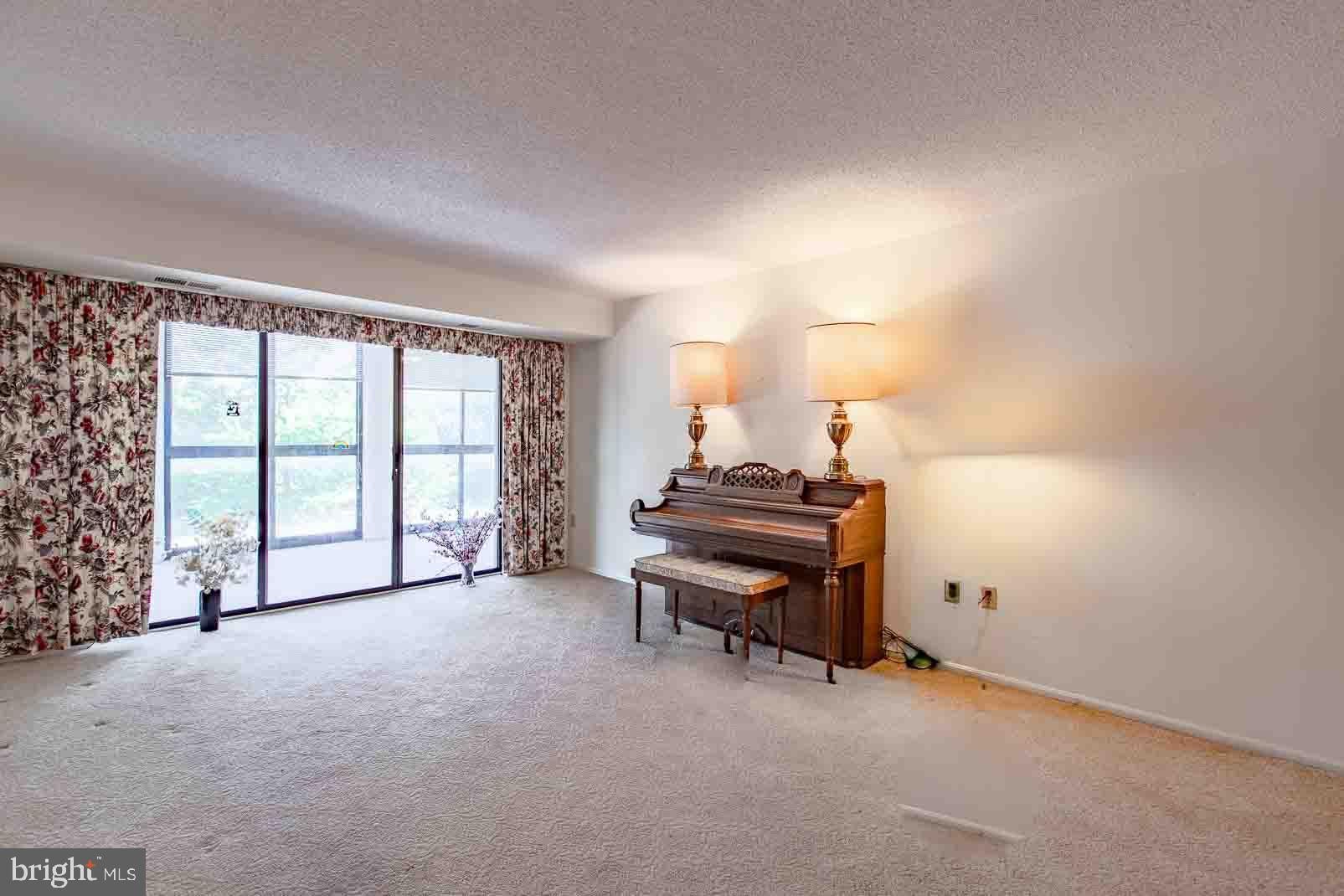 15115 INTERLACHEN DRIVE 3-309