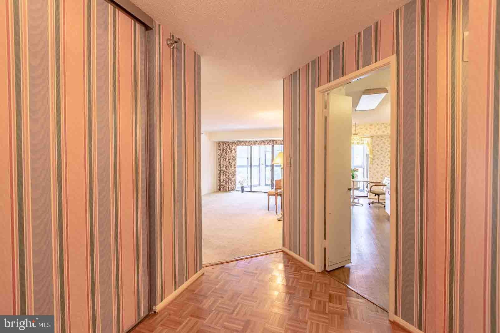 15115 INTERLACHEN DRIVE 3-309