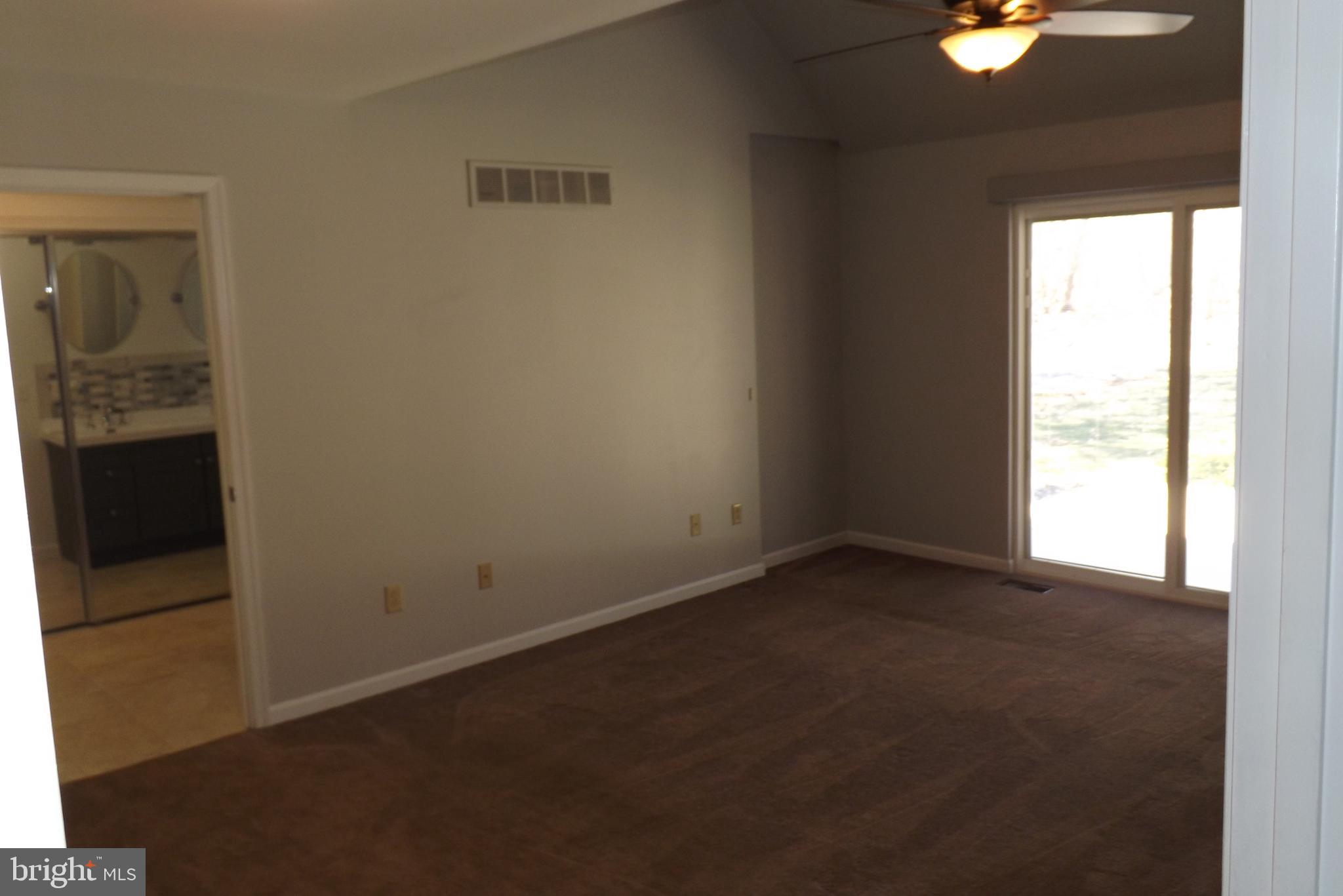 MEADOWLARK ACRES - Residential