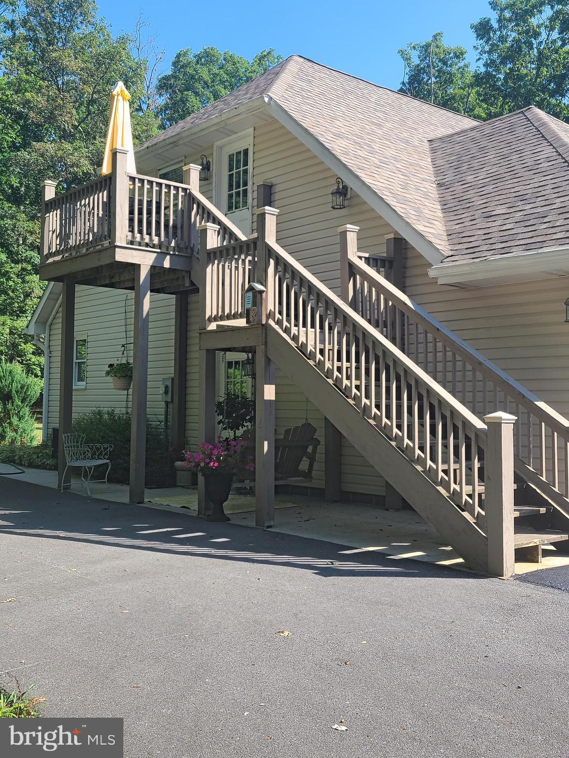 MEADOWLARK ACRES - Residential