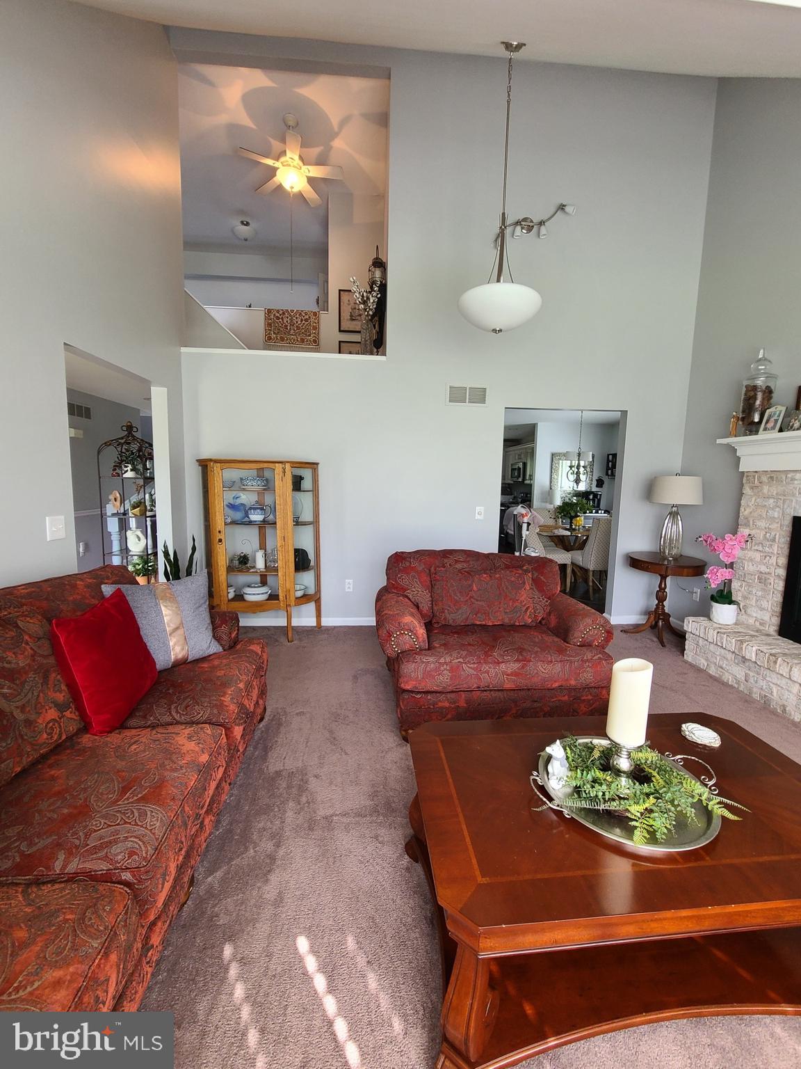 MEADOWLARK ACRES - Residential