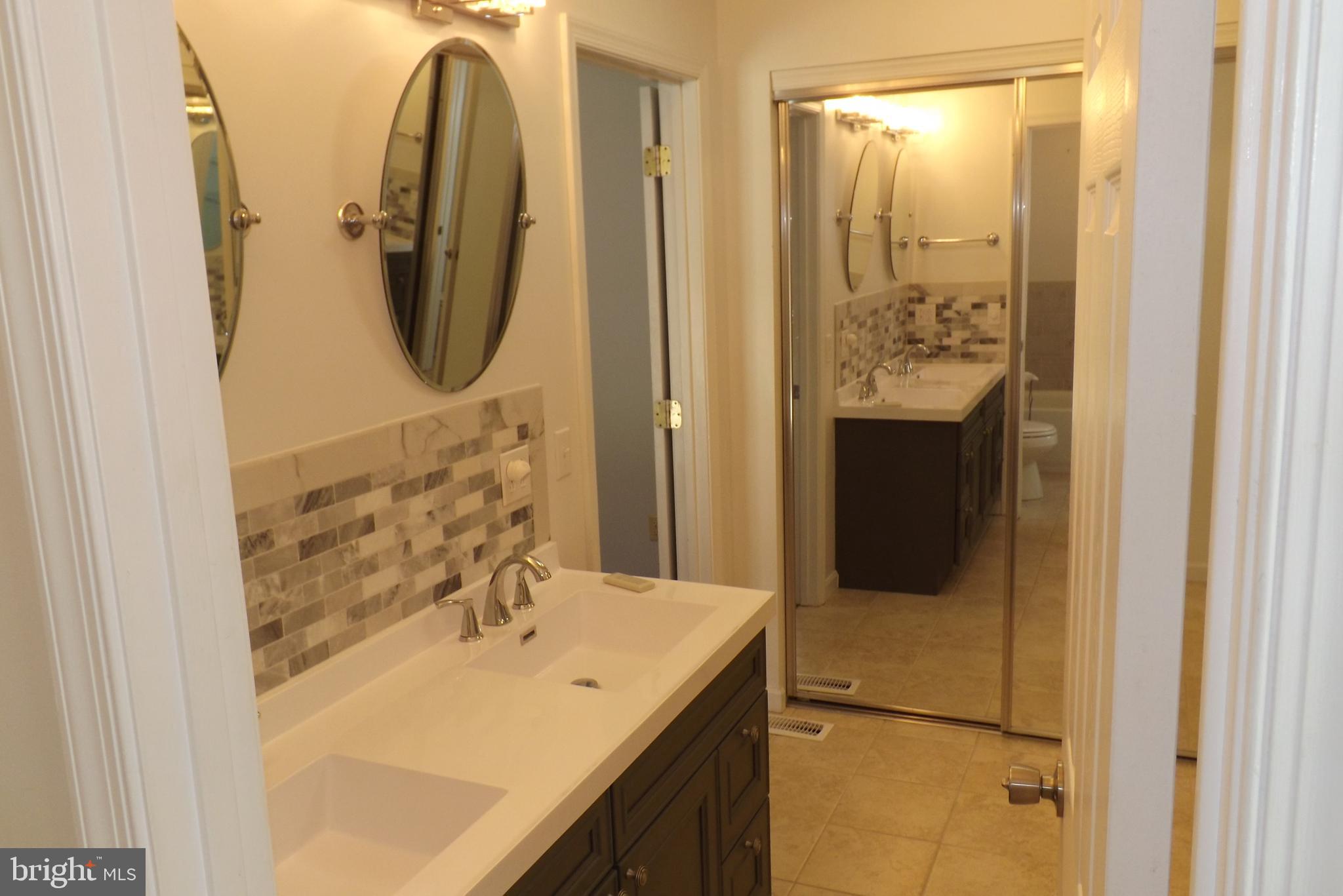 MEADOWLARK ACRES - Residential