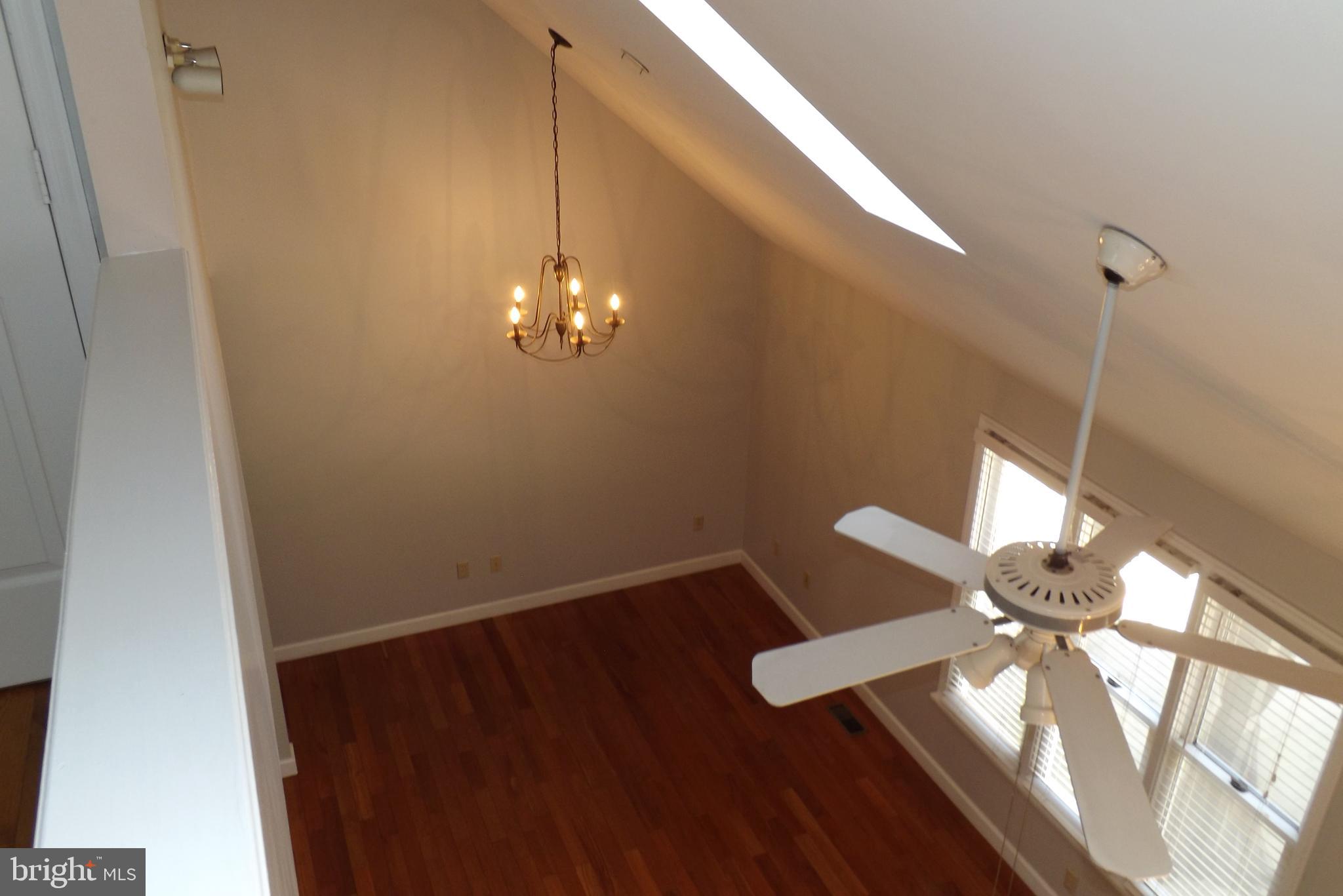 MEADOWLARK ACRES - Residential