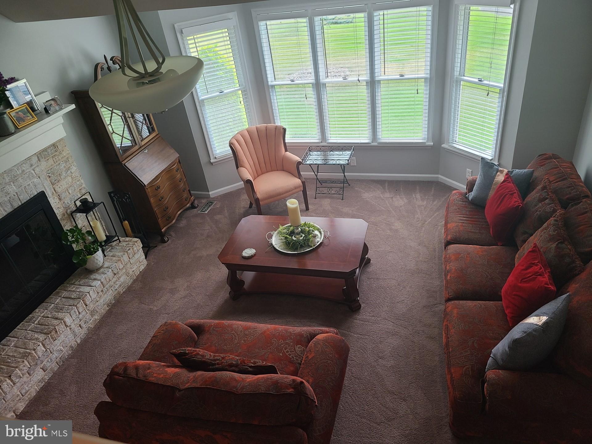 MEADOWLARK ACRES - Residential