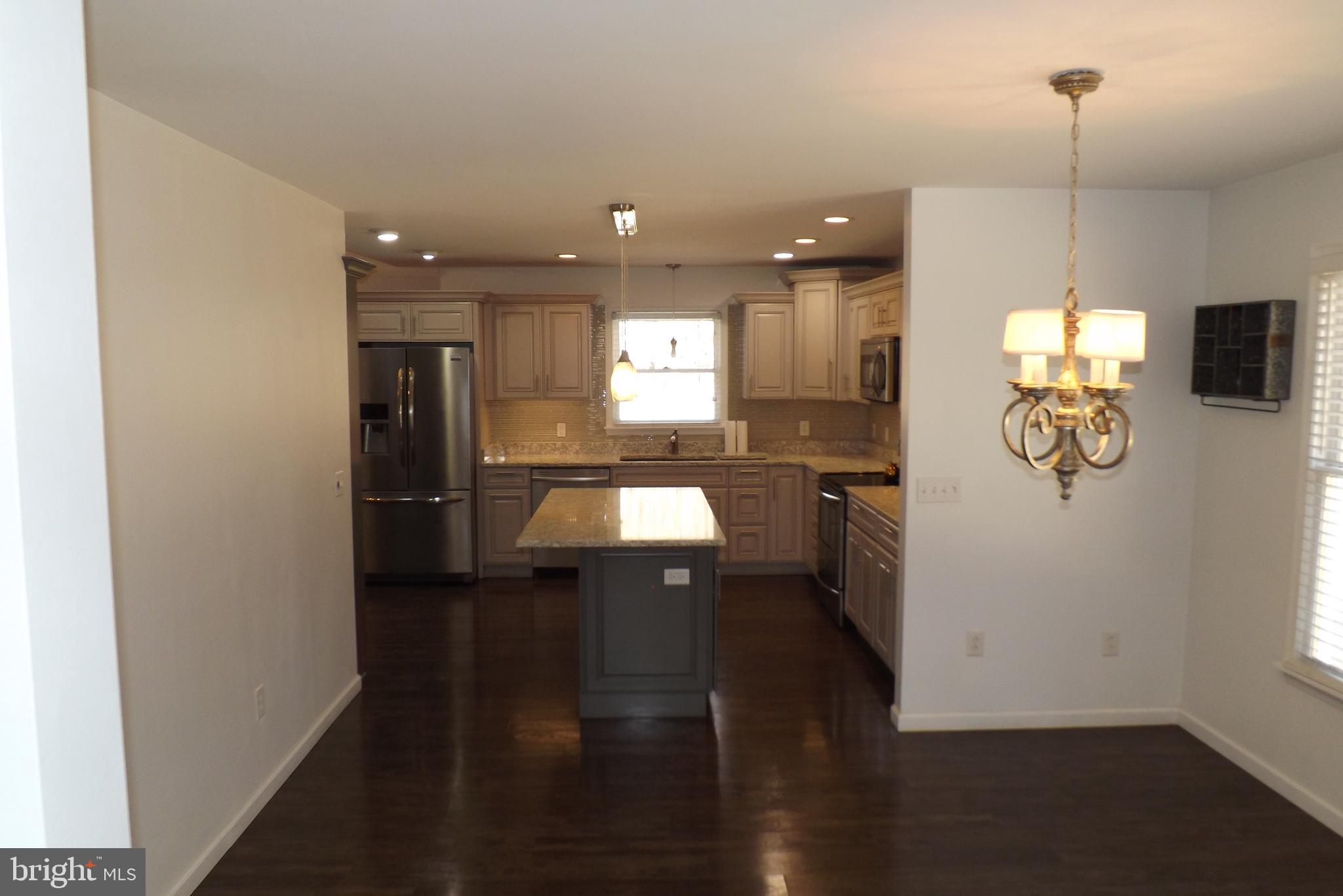 MEADOWLARK ACRES - Residential