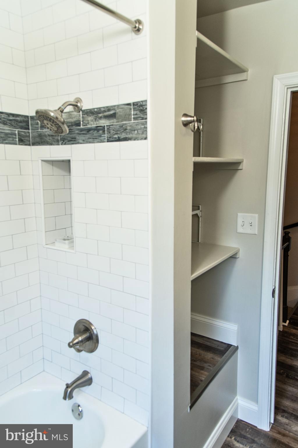 WESTGATE - Residential Lease