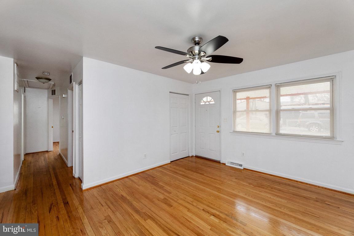 PHELPS 2ND ADDN TO FORESTVILLE - Residential Lease