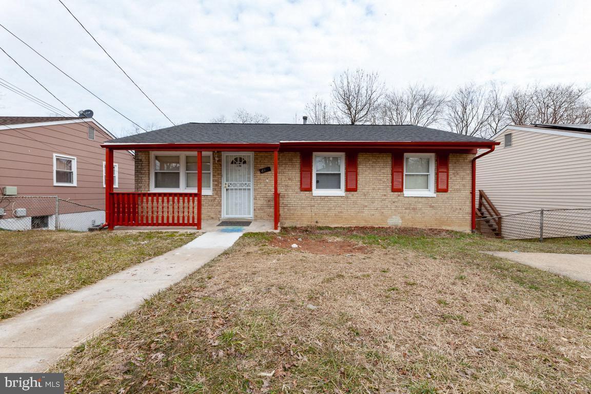 This beautifully renovated detached home features 4 bedrooms, 2.5 bathrooms, hardwood floors or tile throughout (no carpet), renovated kitchen and bathrooms and a fully finished walk out basement. Main floor features hardwood floors in the living room and all bedrooms. The kitchen was recently renovated, has stainless steel appliance, plenty of storage space and has space for a large table. The hallway bathroom was updated and has a large walk in shower. Primary bedroom has a half bath. There are ceiling fans in the living room, kitchen and main floor bedrooms. The lower level features tile throughout, a large family room, bedroom with dual entry into the recently renovated full bathroom. Laundry room with updated washer/dryer and LOTS of storage space. Window treatments (blinds) provided. Minutes to Andrews Air Force Base, Rte 495, Suitland Parkway, Addison Rd Metro. Shopping close by includes Ritchie Station Marketplace with BJ's, Dave and Busters, Big Lots, Golds Gym, Mezeh, Starbucks and much more. Min 12 month lease. Sorry NO PETS, NO SMOKING - NO EXCEPTIONS. Application fee is $75 per adult. No previous evictions or property damage. Security deposit is one months rent. HCV should apply.