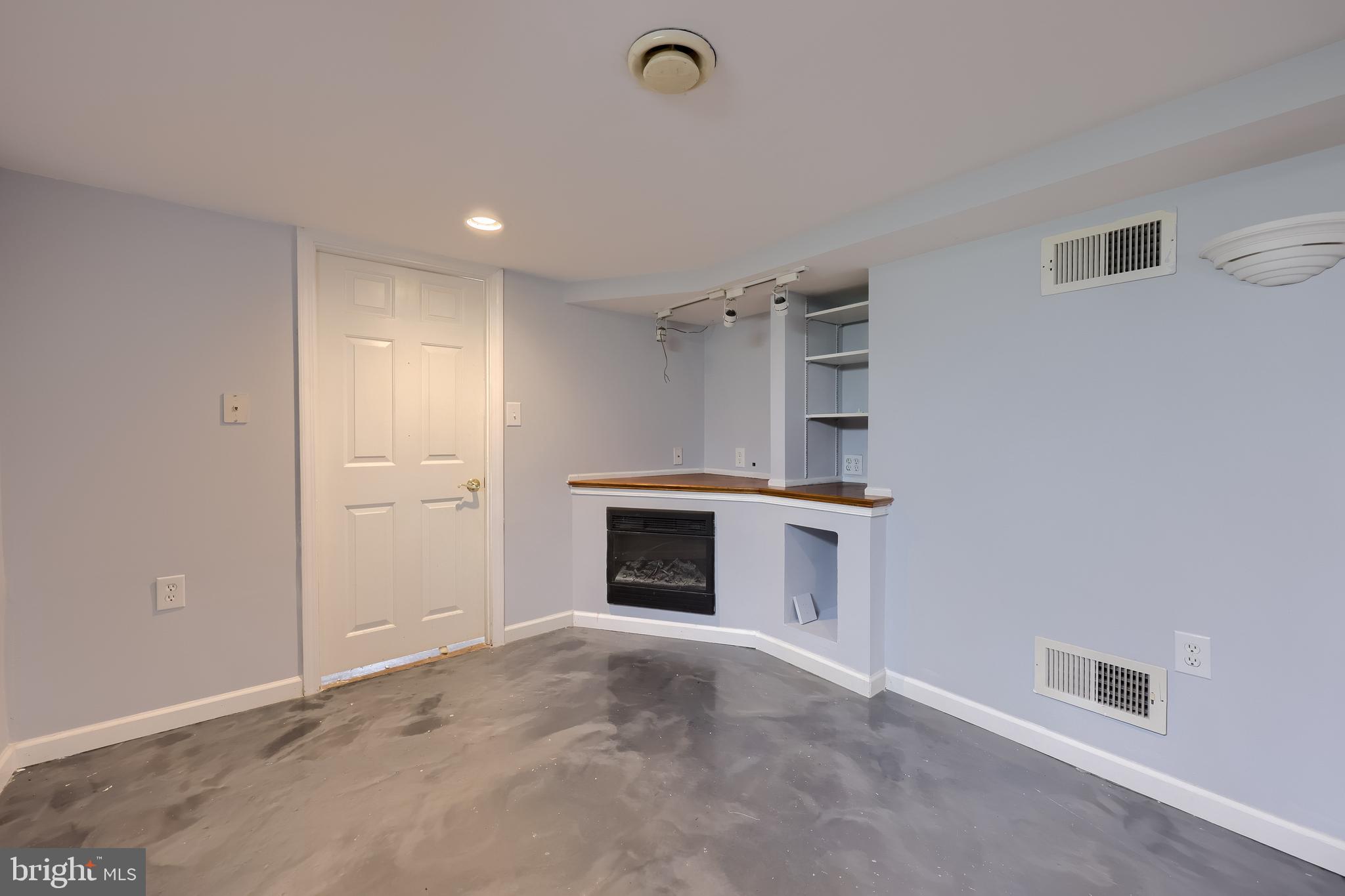 LANCASTER TWP - Residential