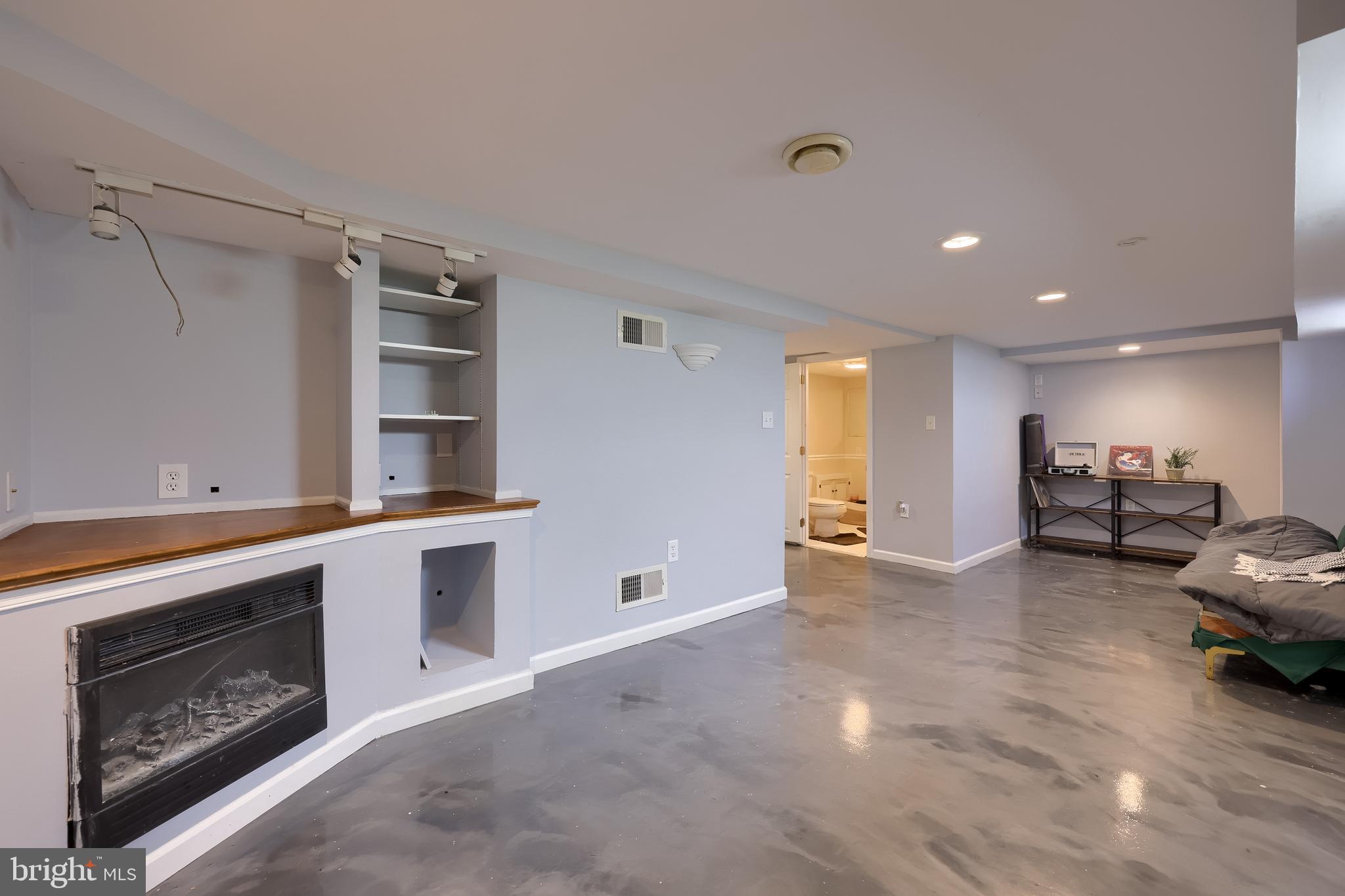 LANCASTER TWP - Residential