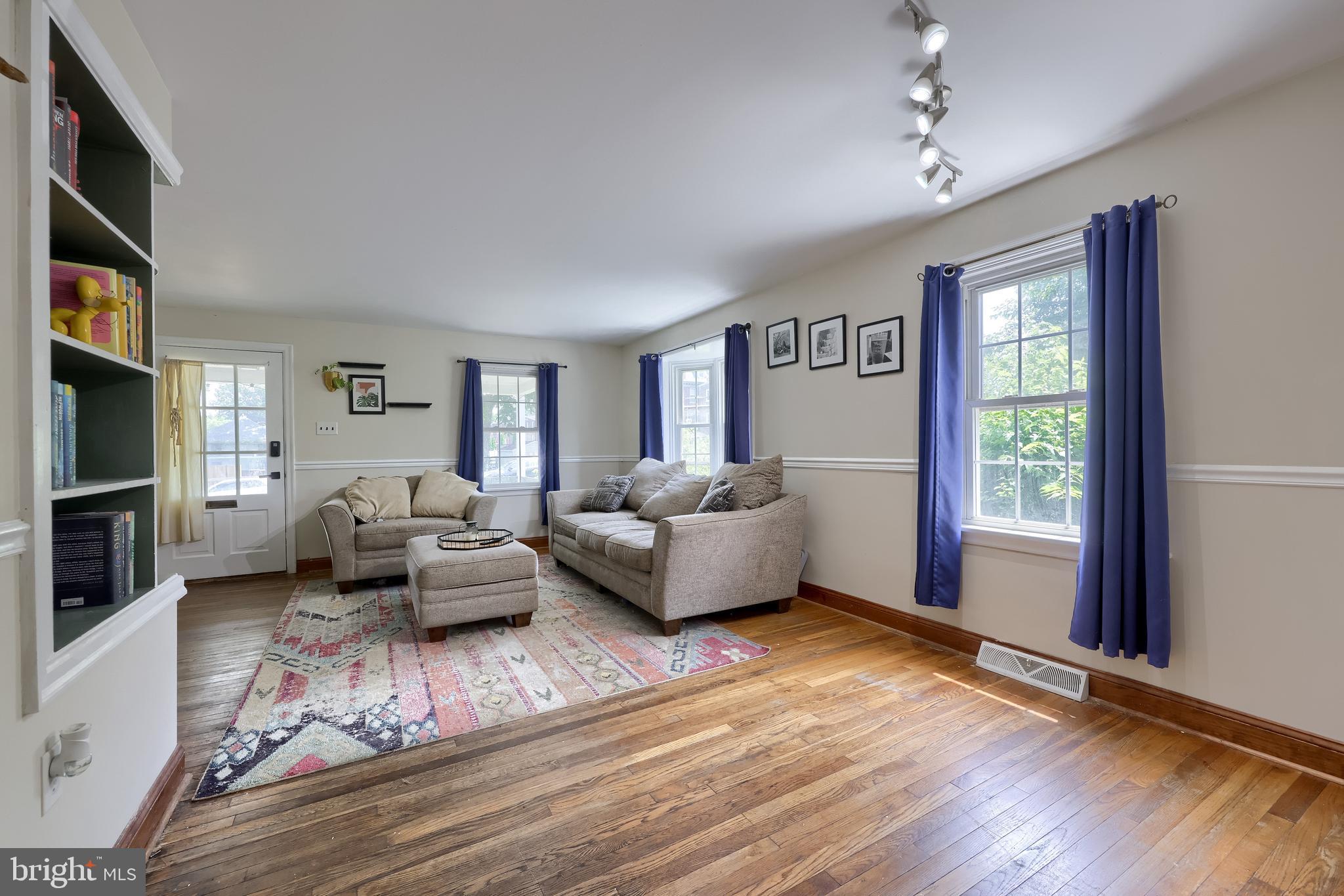 LANCASTER TWP - Residential