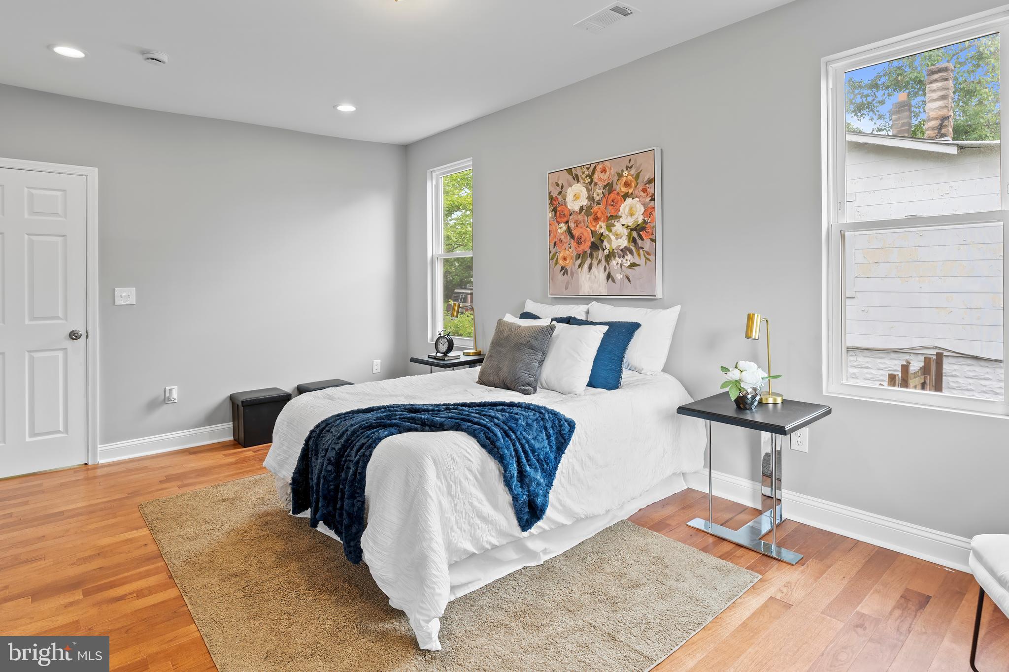 HOWARD PARK - Residential