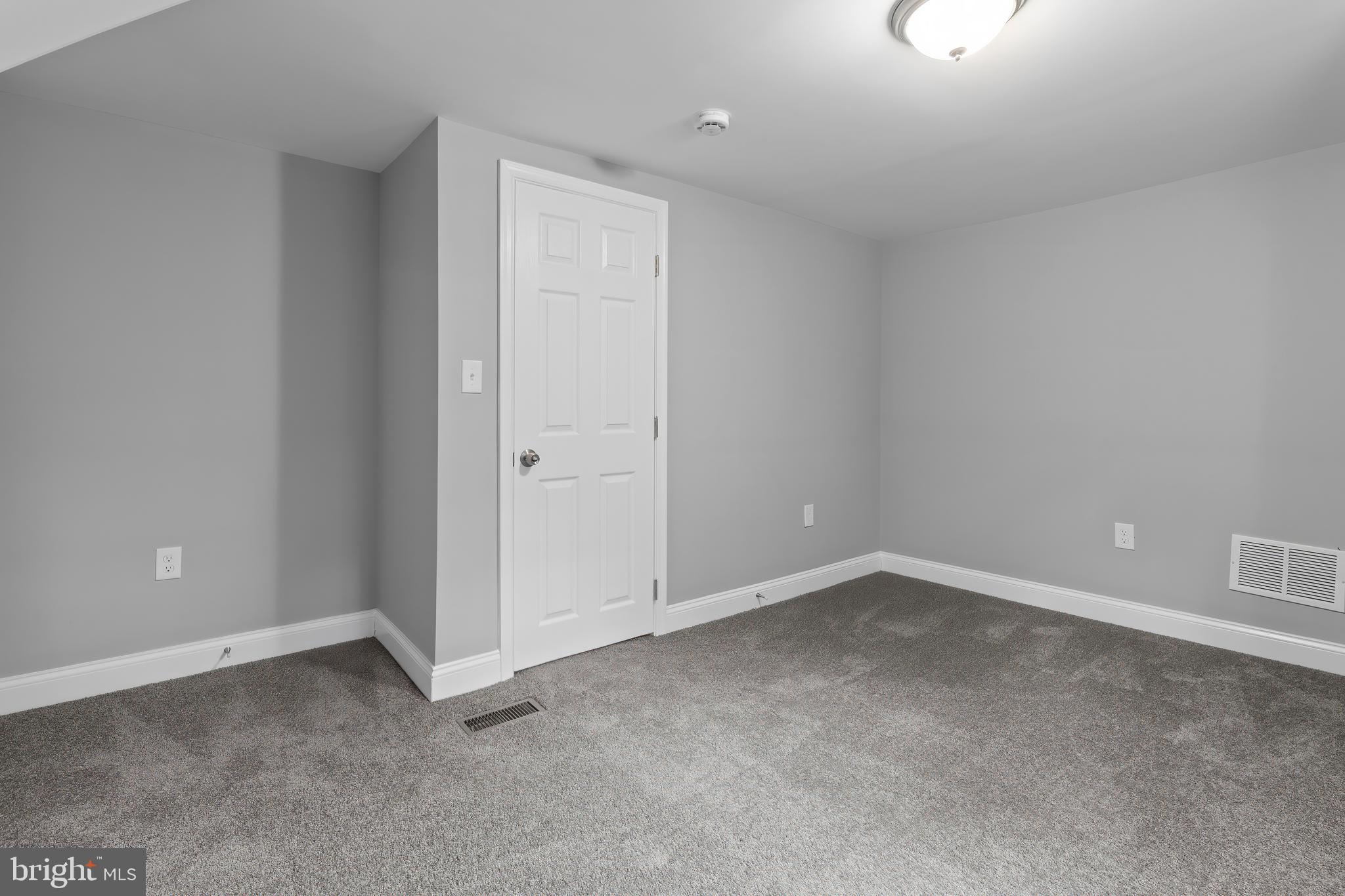 HOWARD PARK - Residential