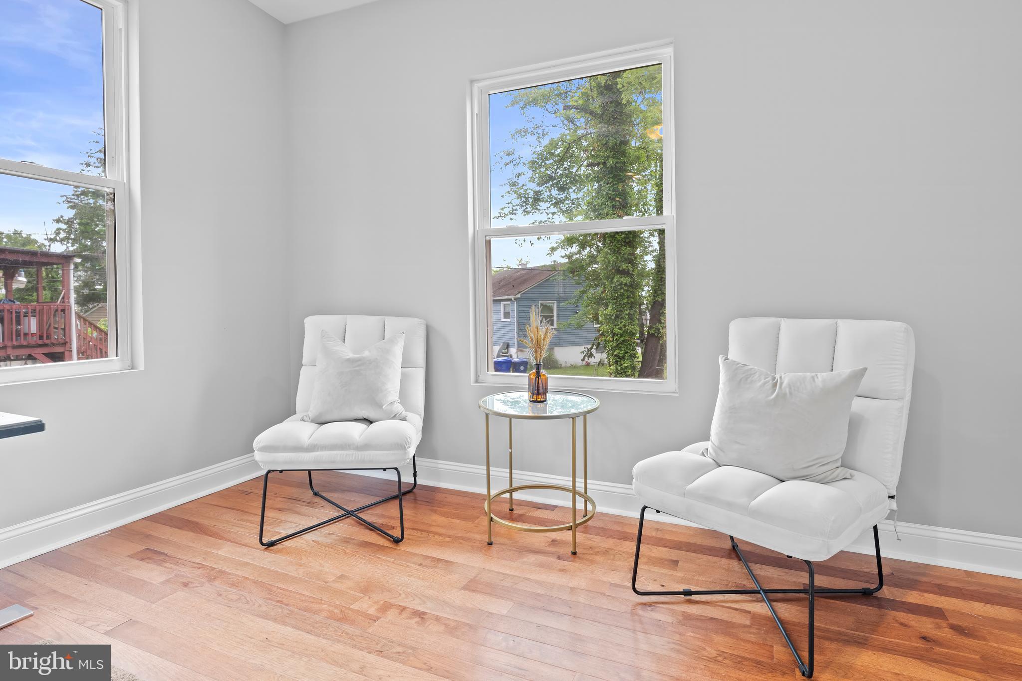 HOWARD PARK - Residential
