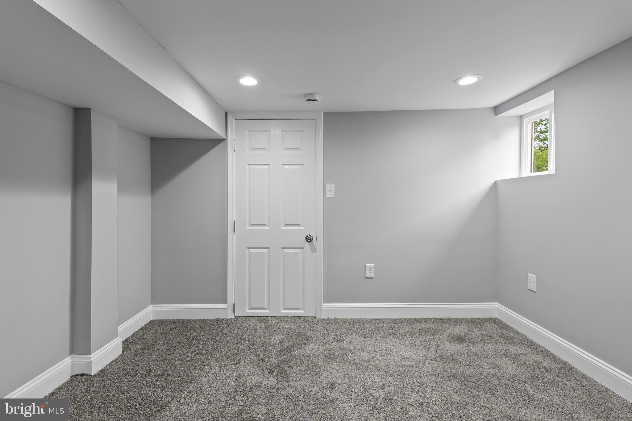 HOWARD PARK - Residential