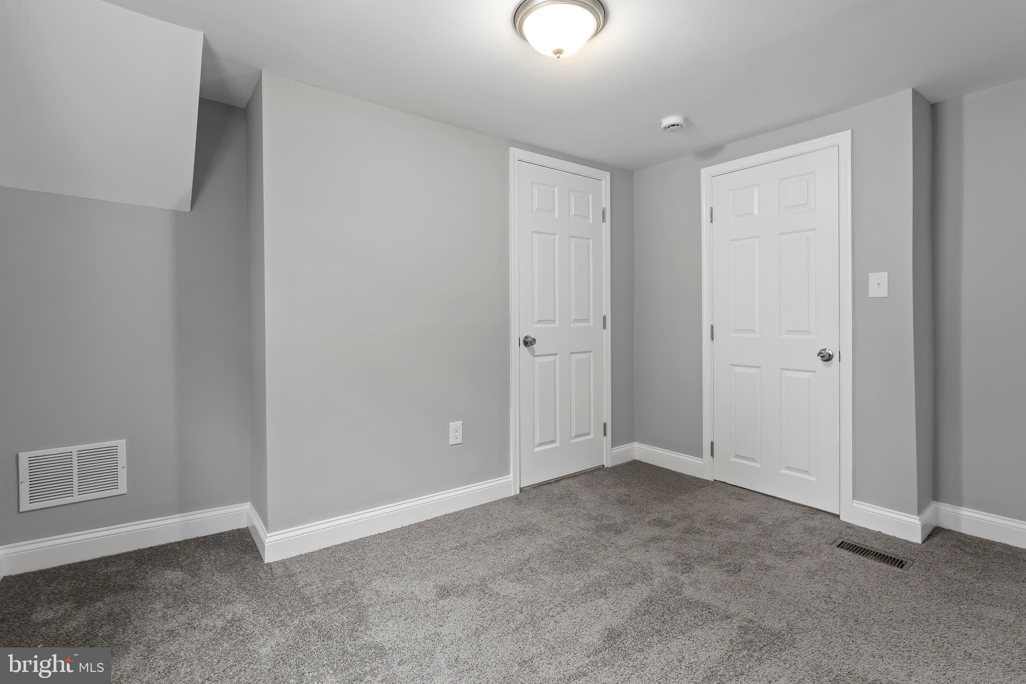 HOWARD PARK - Residential