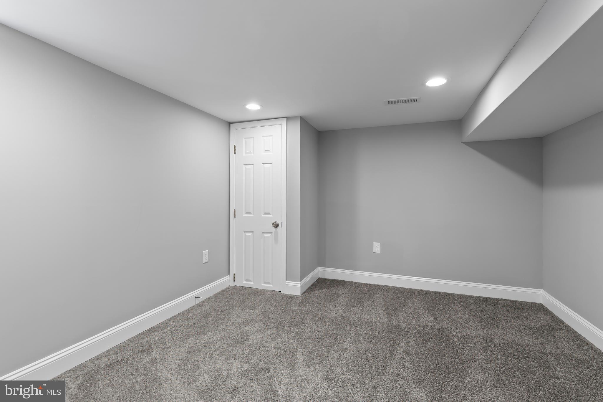 HOWARD PARK - Residential