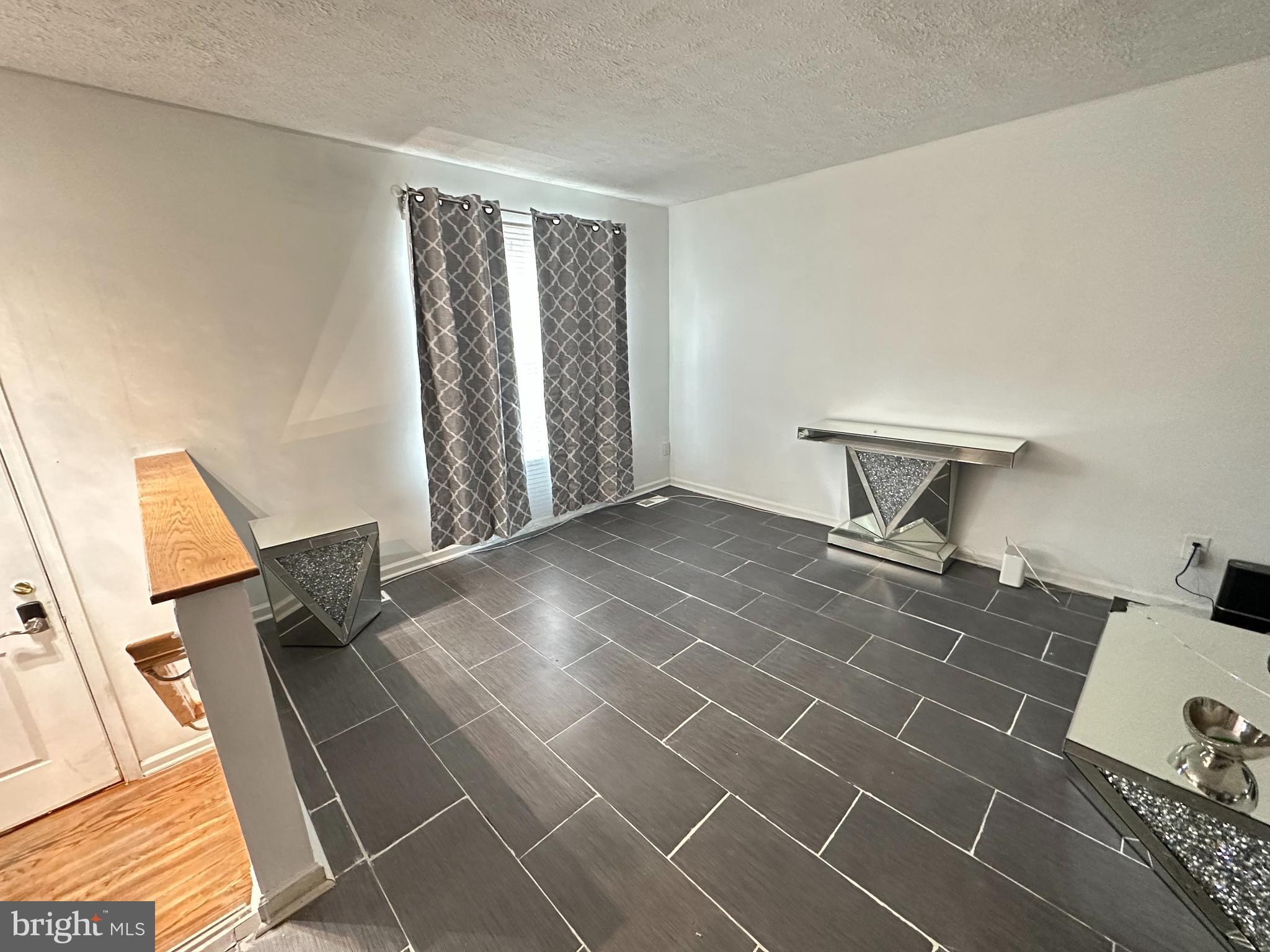 MEADOWS AT ELK CREEK - Residential