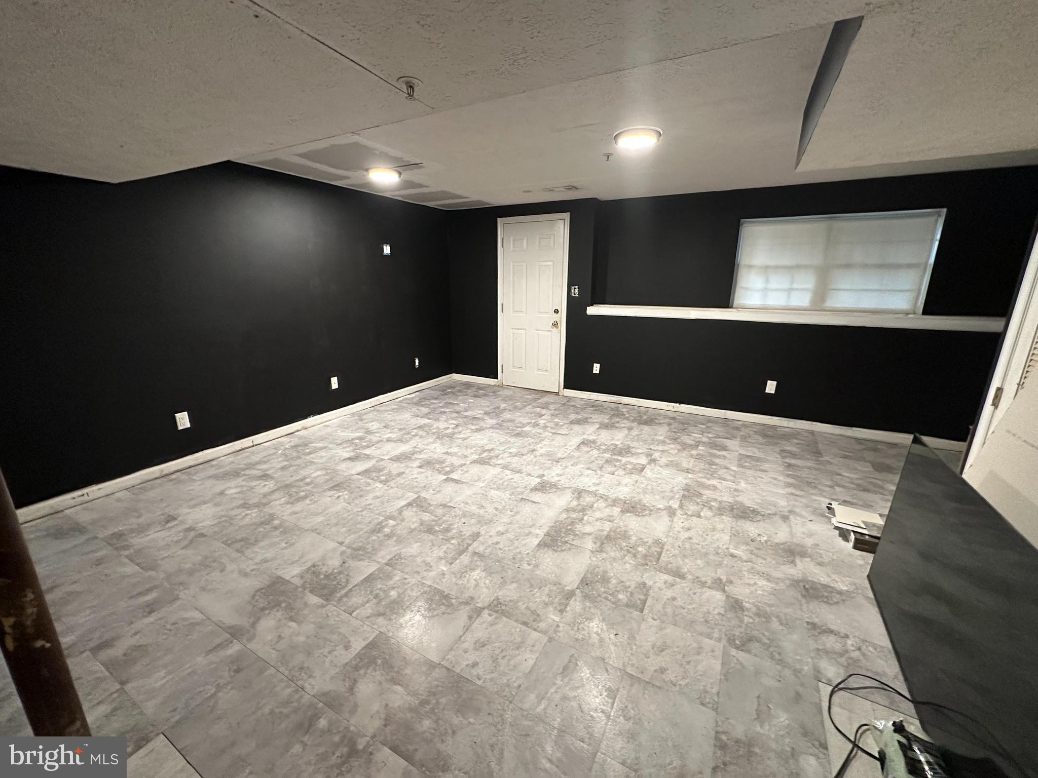 MEADOWS AT ELK CREEK - Residential