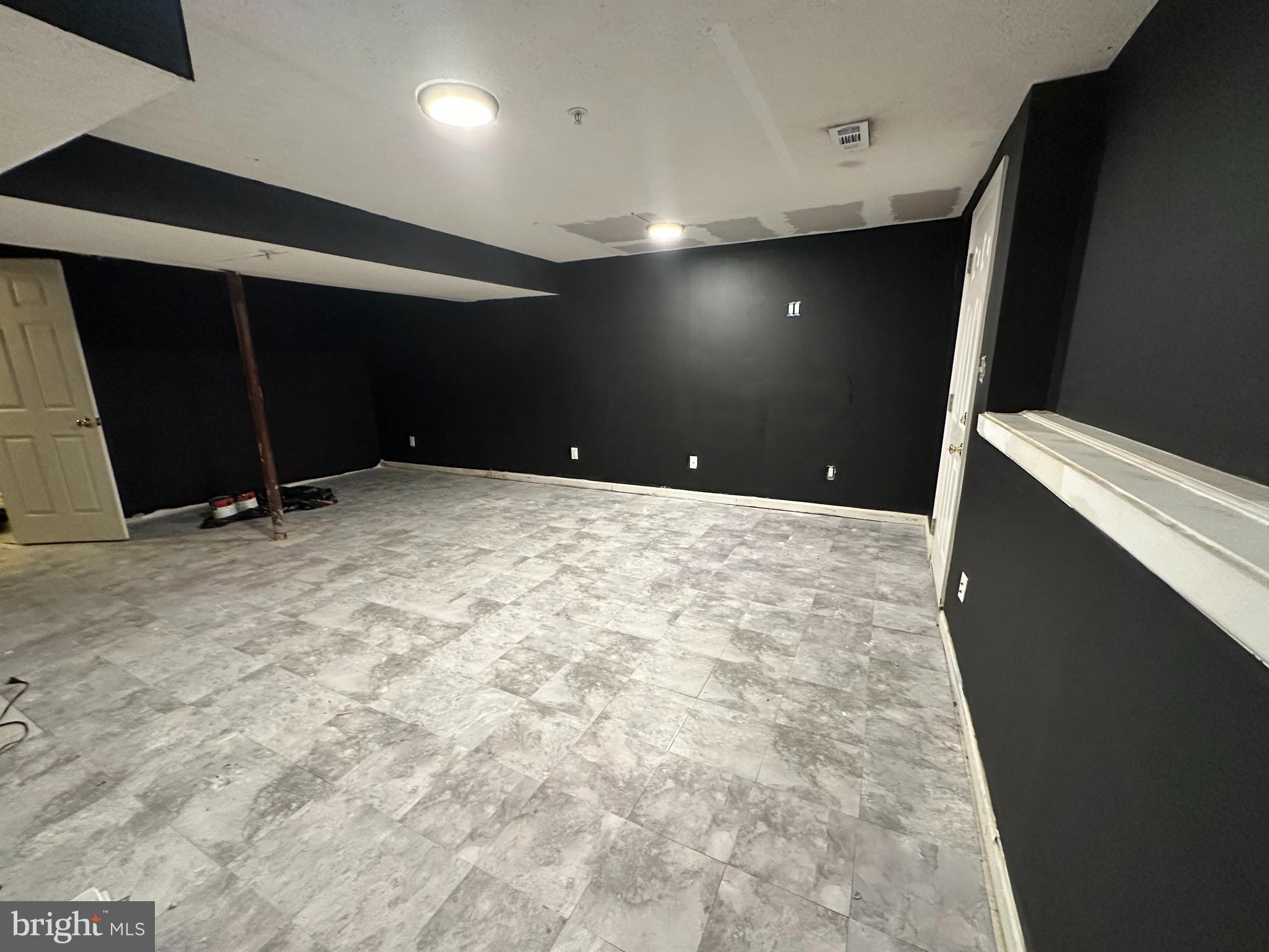 MEADOWS AT ELK CREEK - Residential