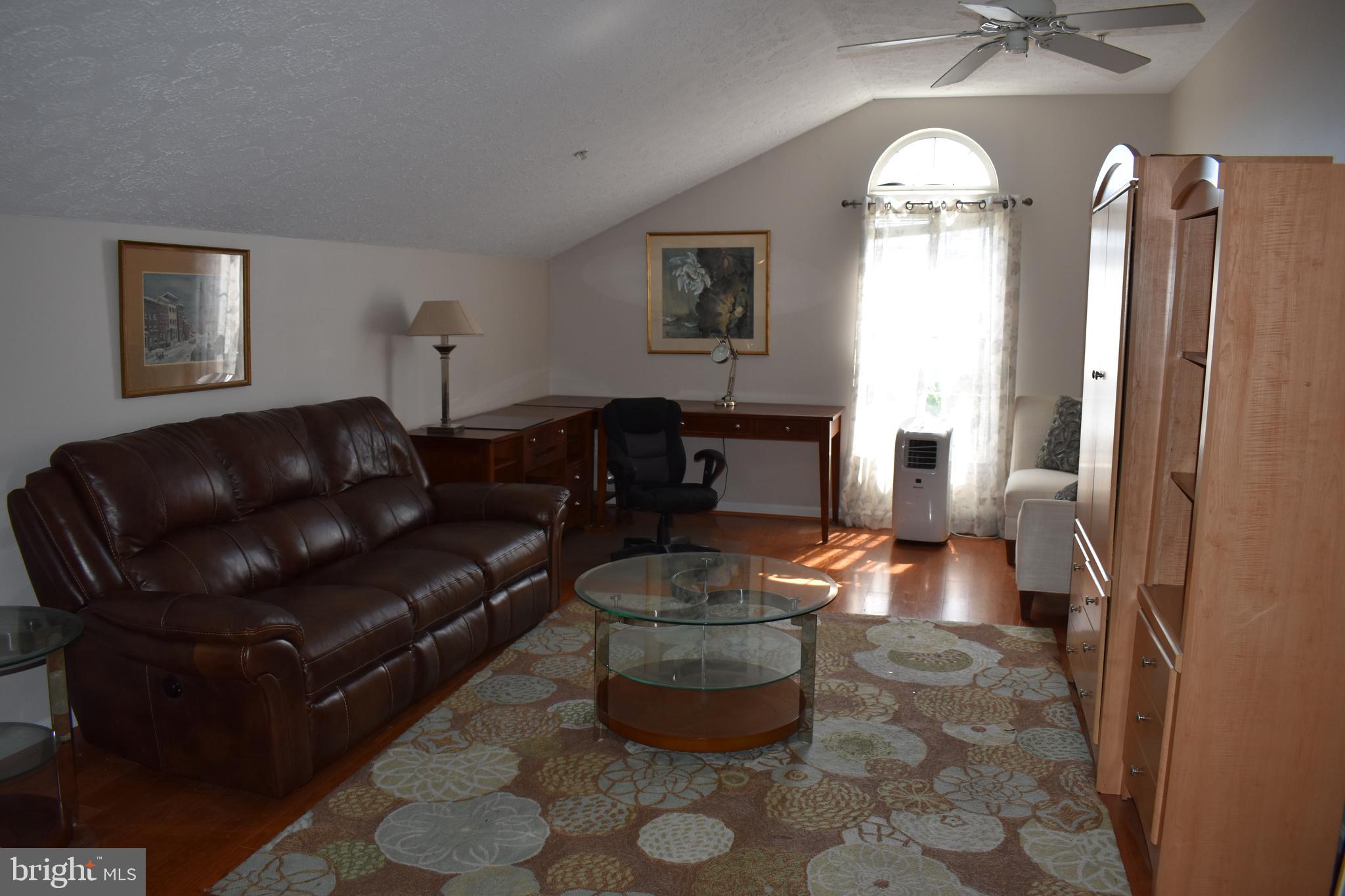 DEVONSHIRE AT WHITEMARSH - Residential