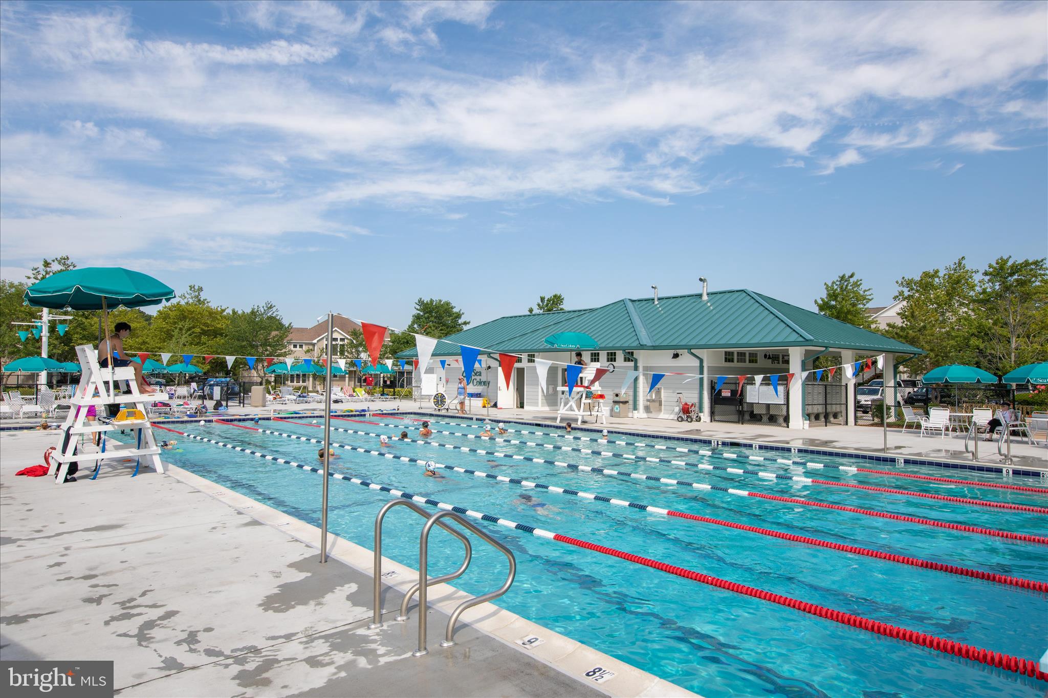 SEA COLONY EAST - Residential