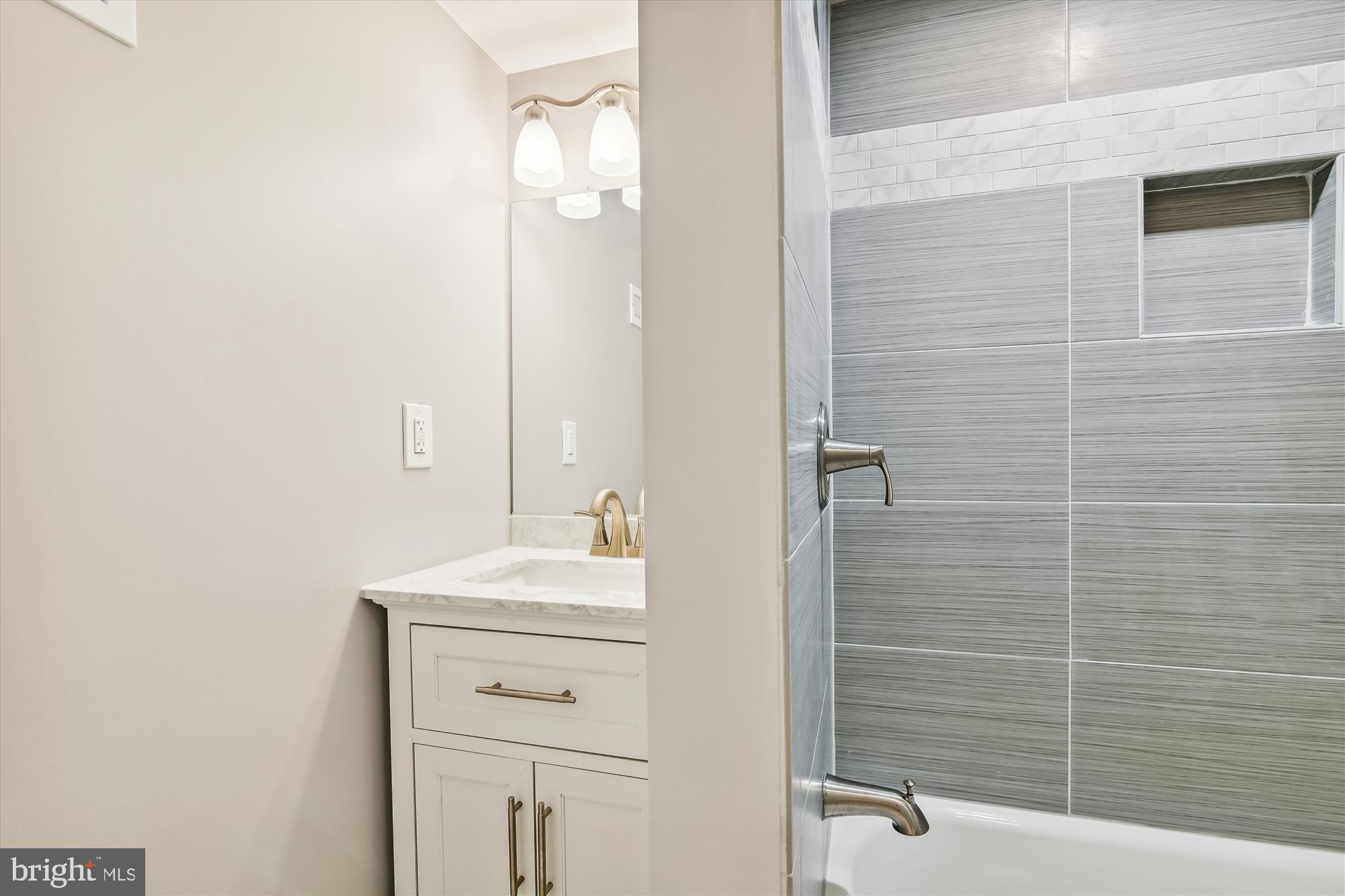 MORRIS HILL - Residential