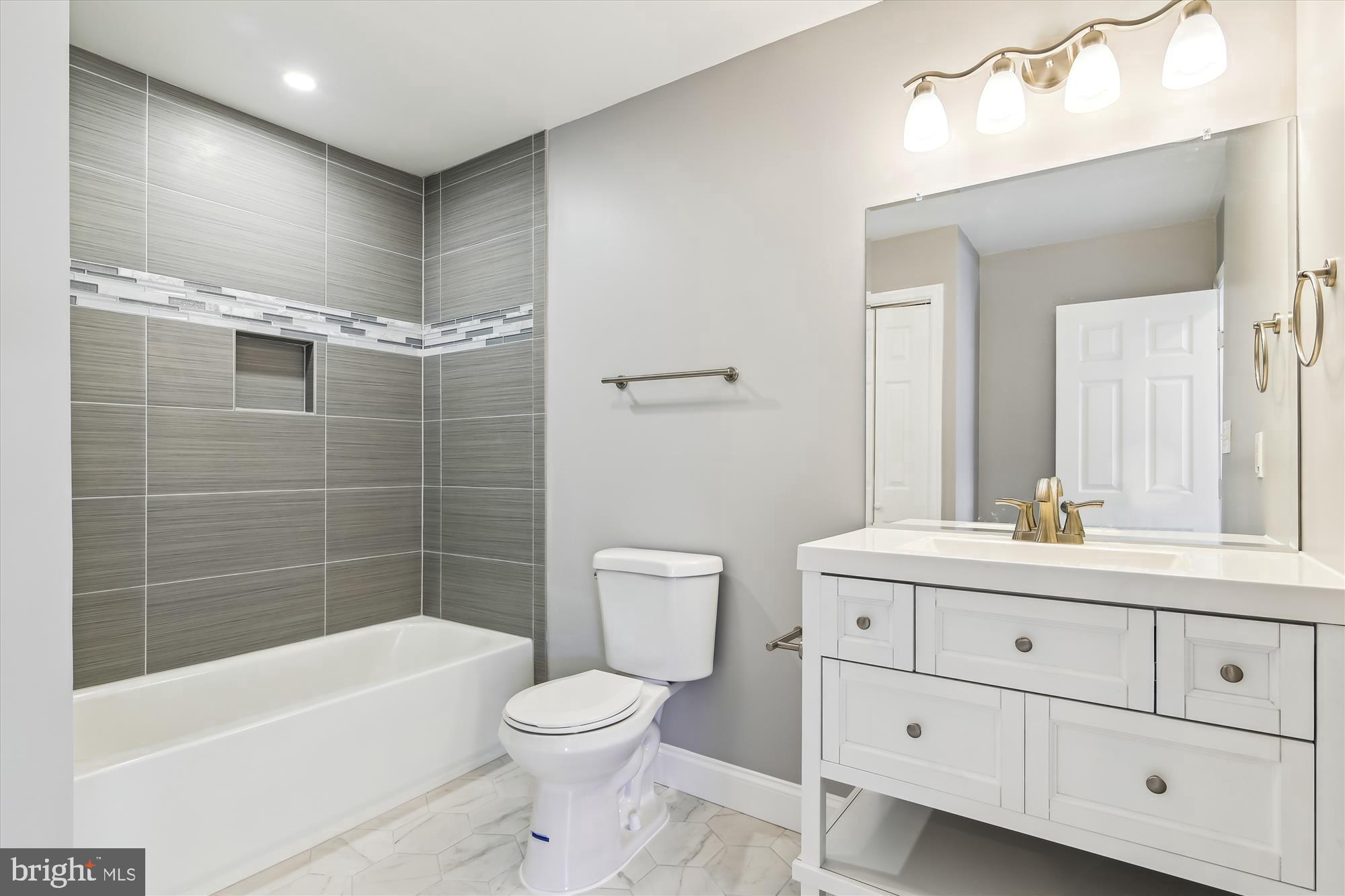 MORRIS HILL - Residential