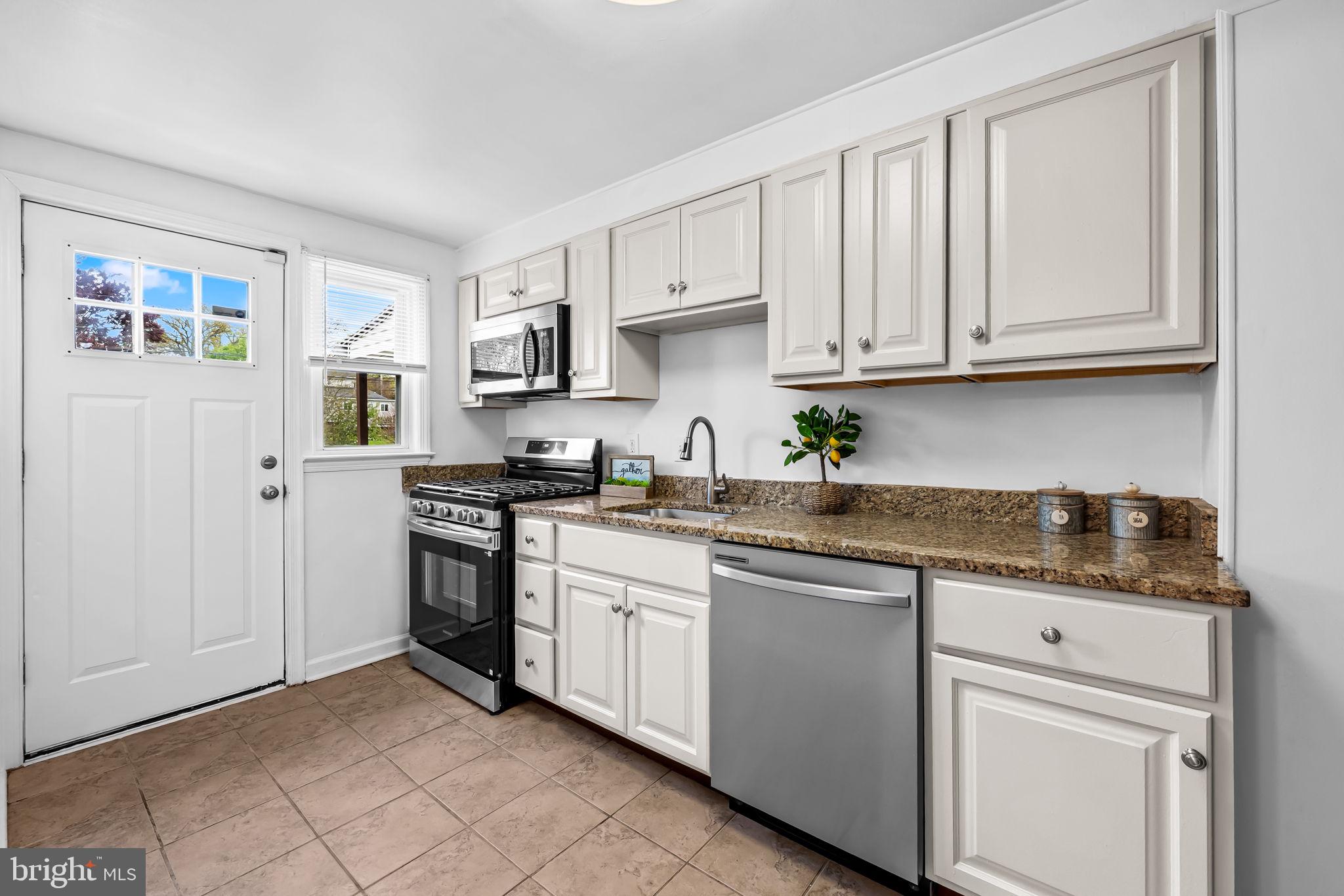 VIOLETVILLE - Residential