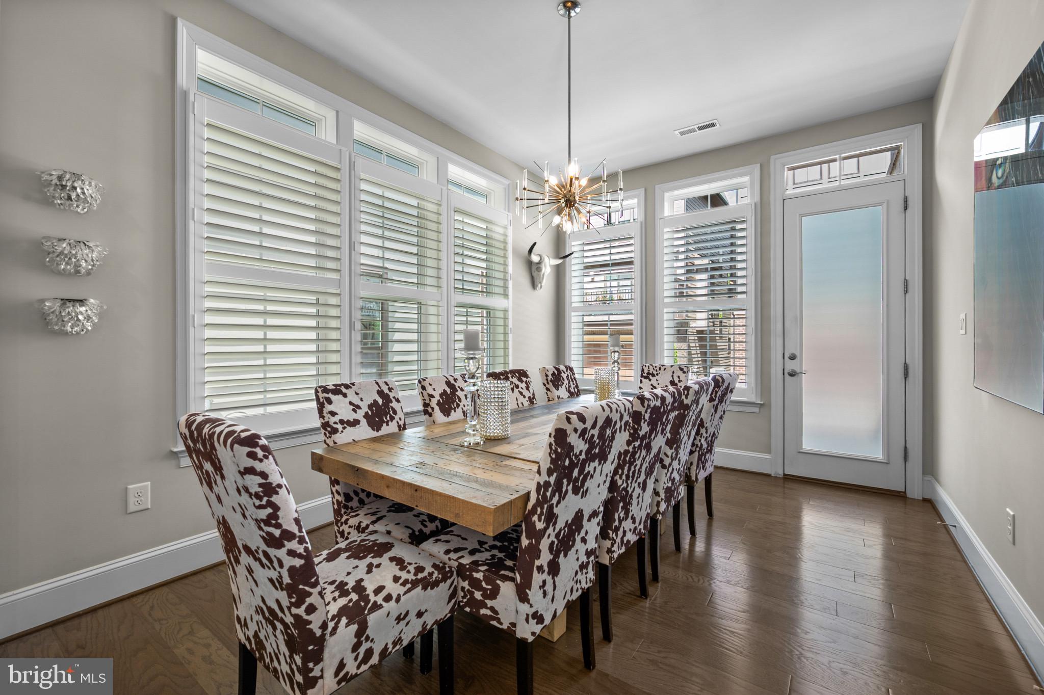 CROWN FARM - Residential