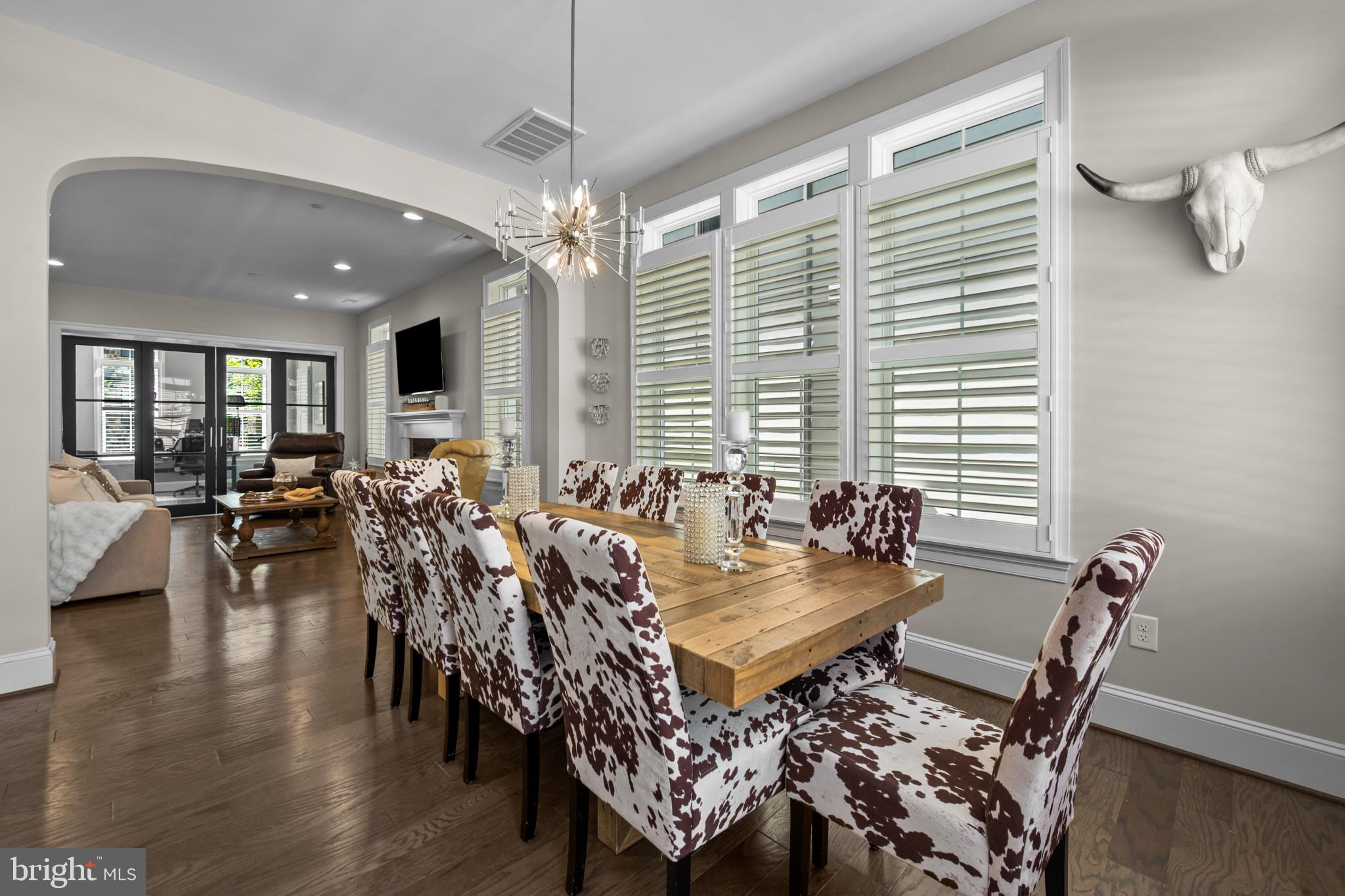 CROWN FARM - Residential