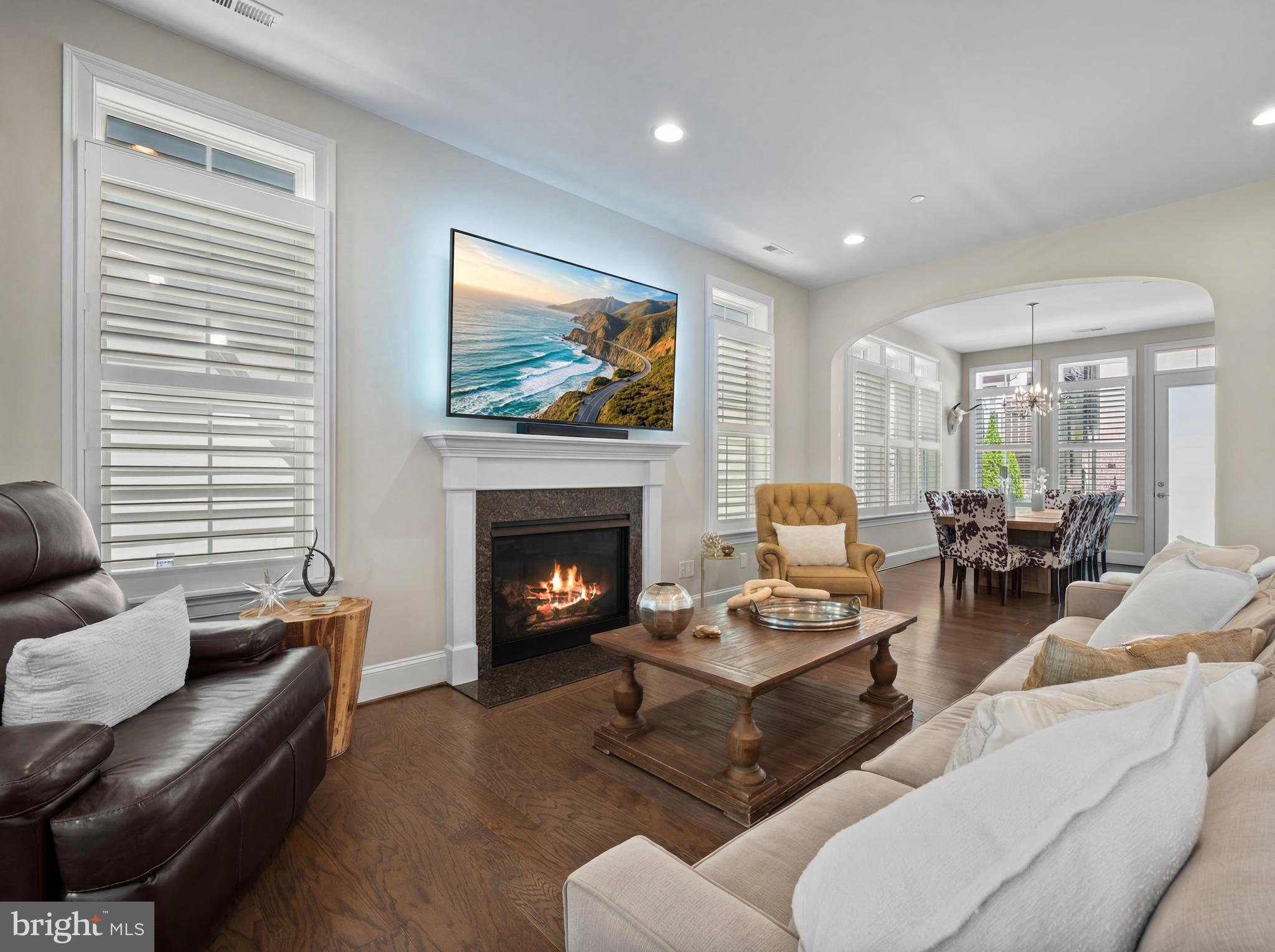 CROWN FARM - Residential