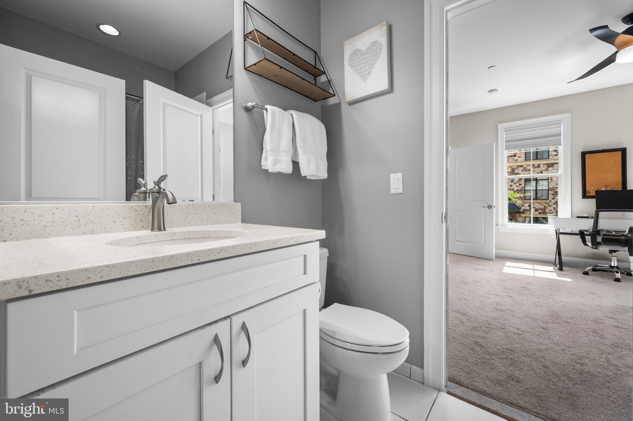 CROWN FARM - Residential
