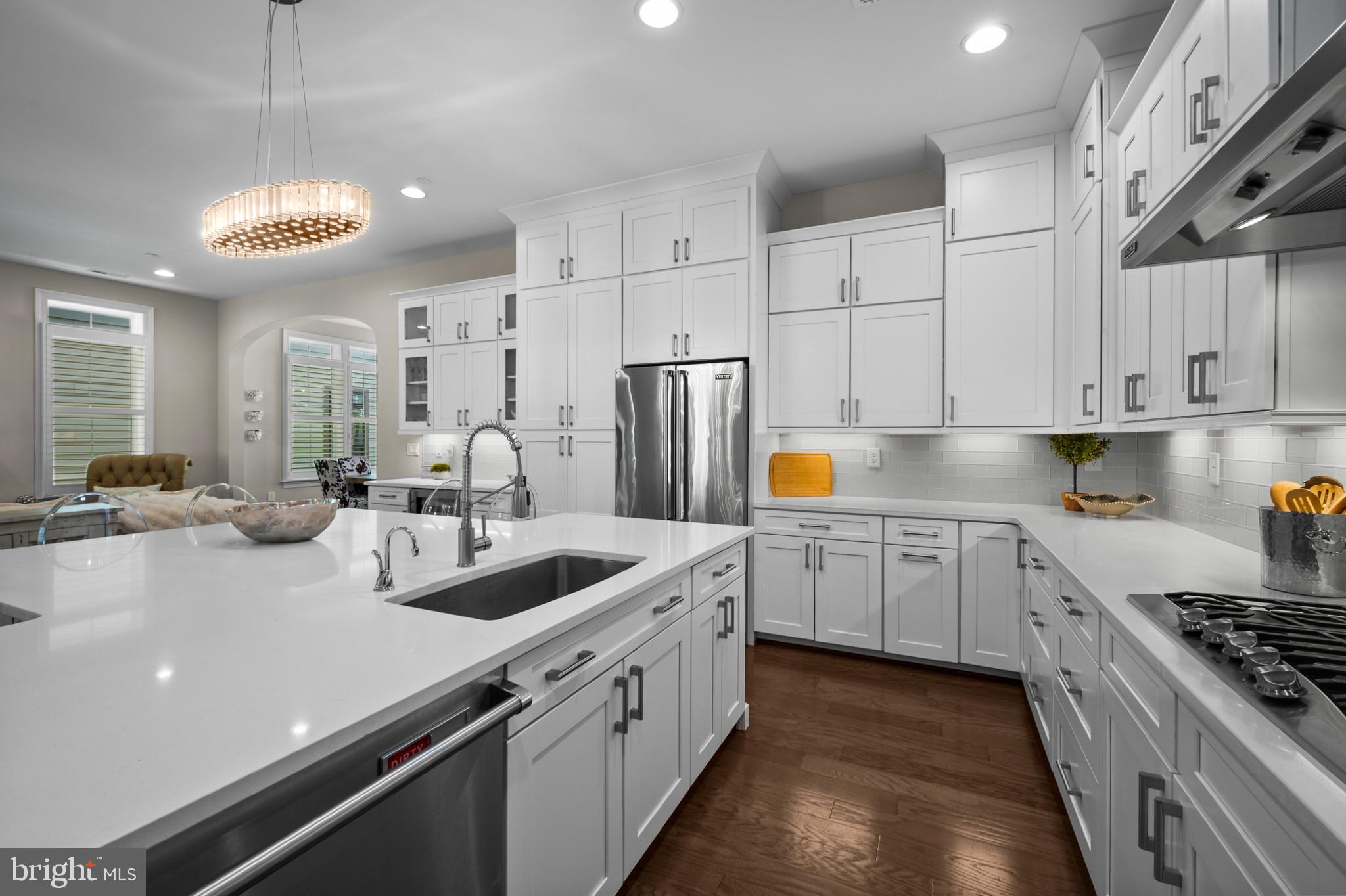 CROWN FARM - Residential